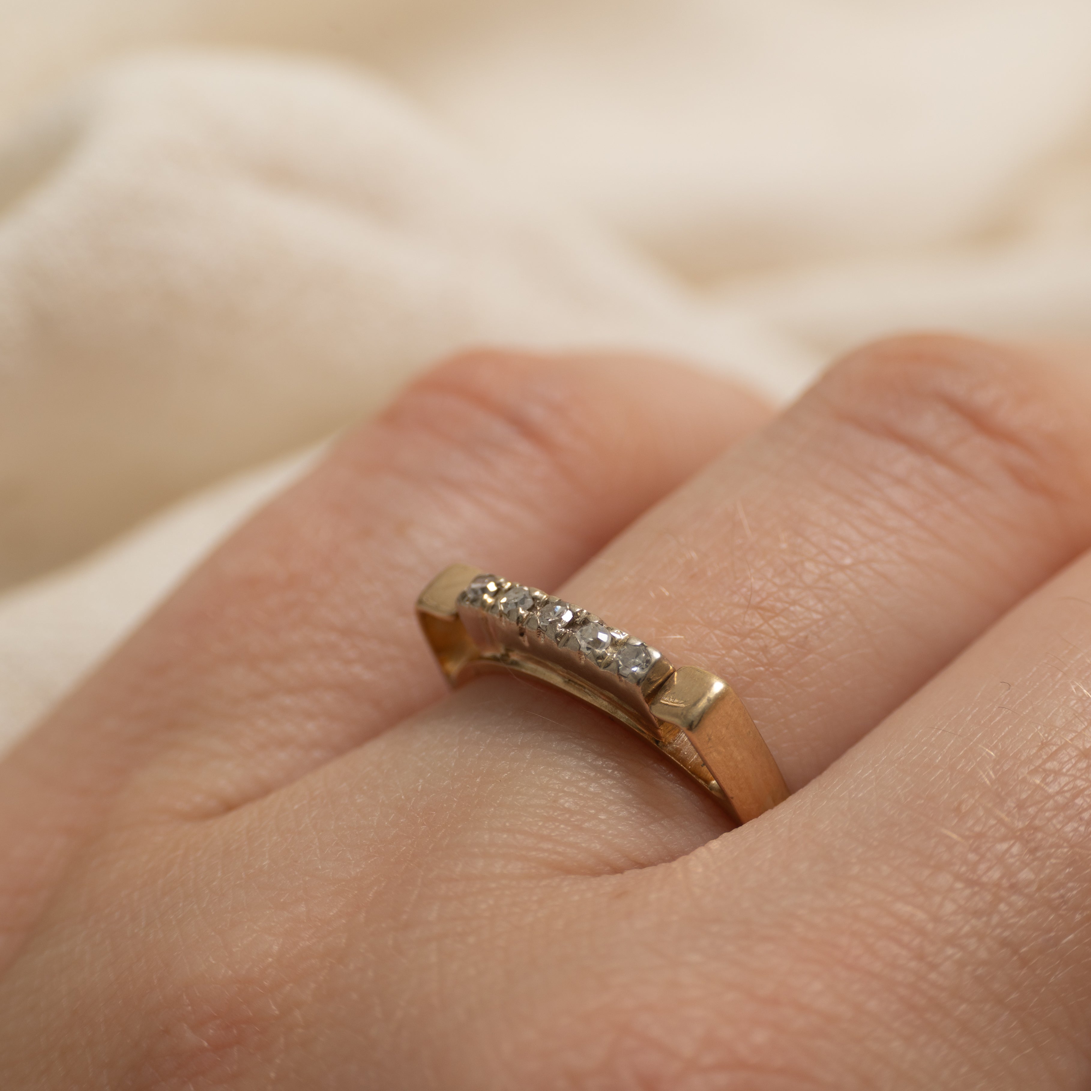 10K Five Stone Diamond Squared Ring | SZ 6.25