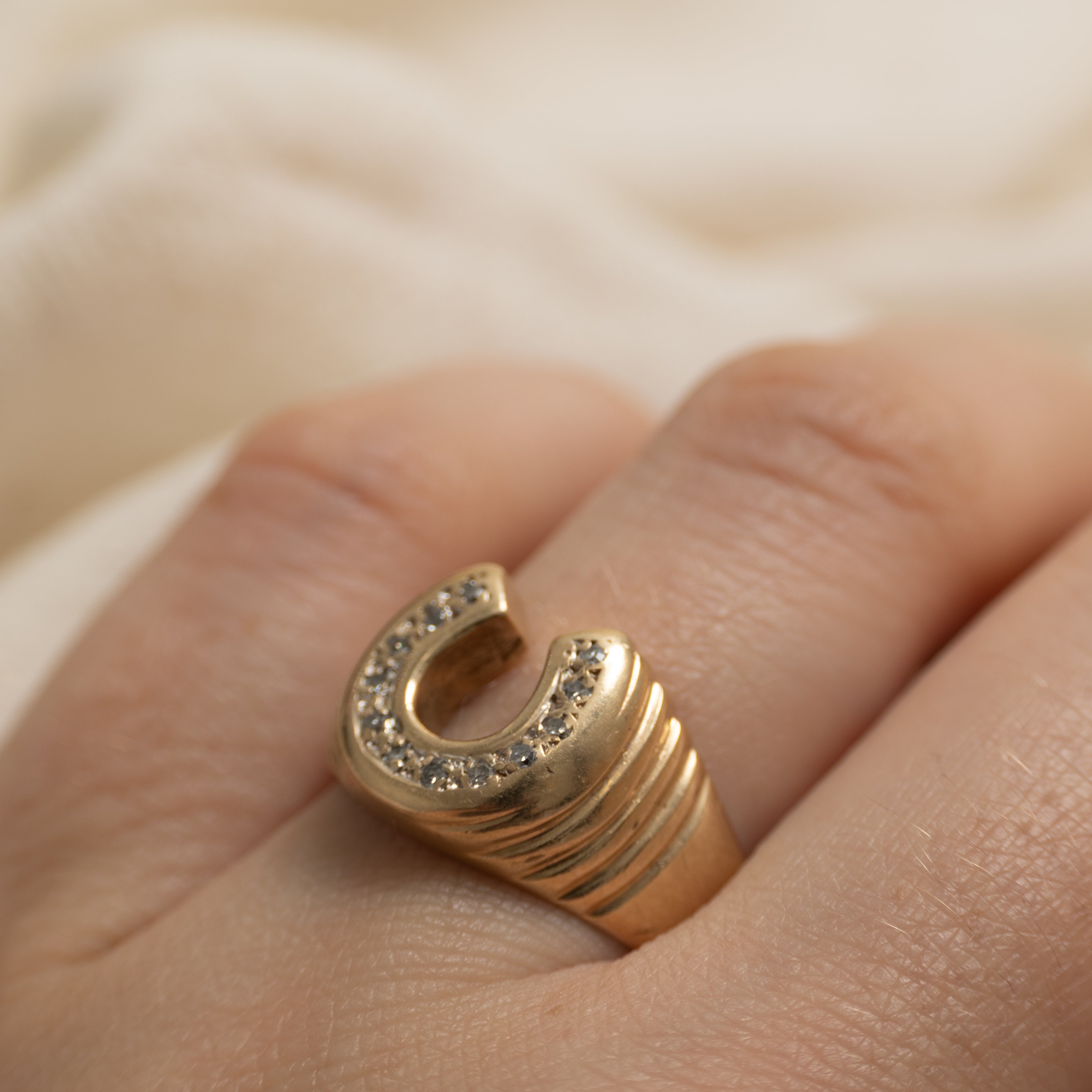 Pave Set Diamond Horseshoe Grooved Ring | SZ 7.5