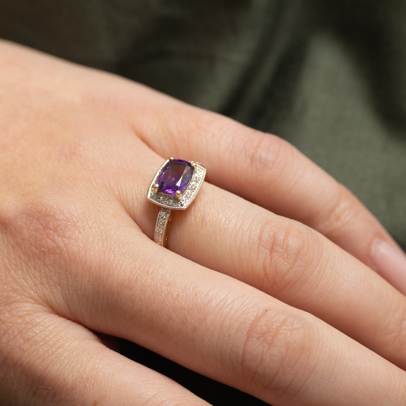 Illusion Set Cushion Cut Amethyst & Diamond Ring | 1.50ct, 0.07ctw | SZ 6.5