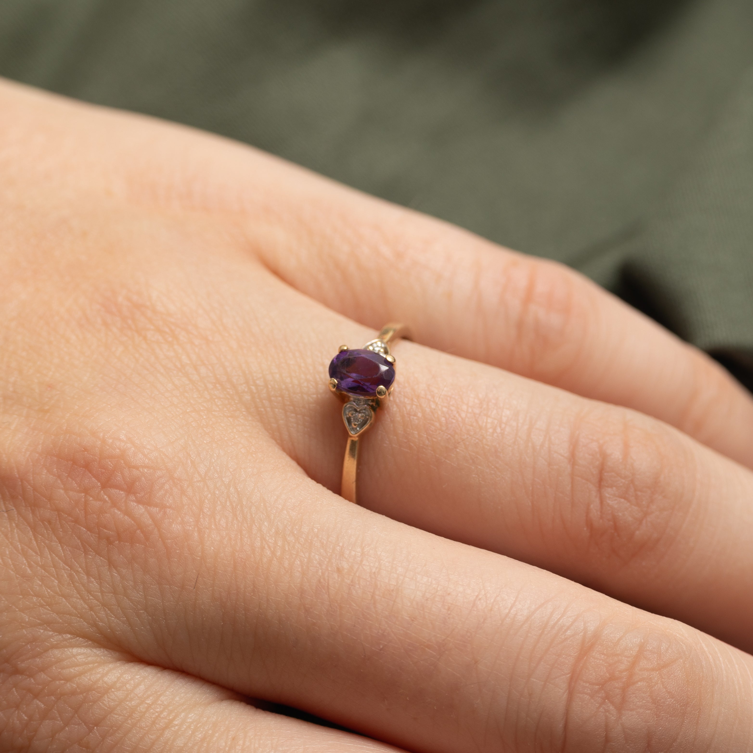Oval Cut Amethyst & Diamond Ring | 0.40ct, 0.01ctw | SZ 7.75