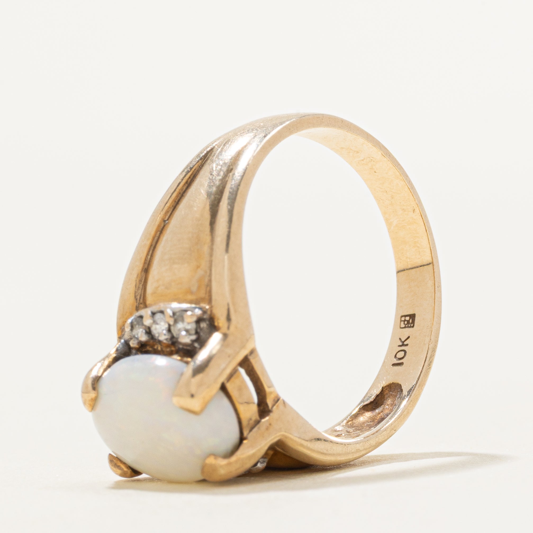 Cabochon Opal & Diamond Ring | 1.23ct, 0.06ctw | SZ 8