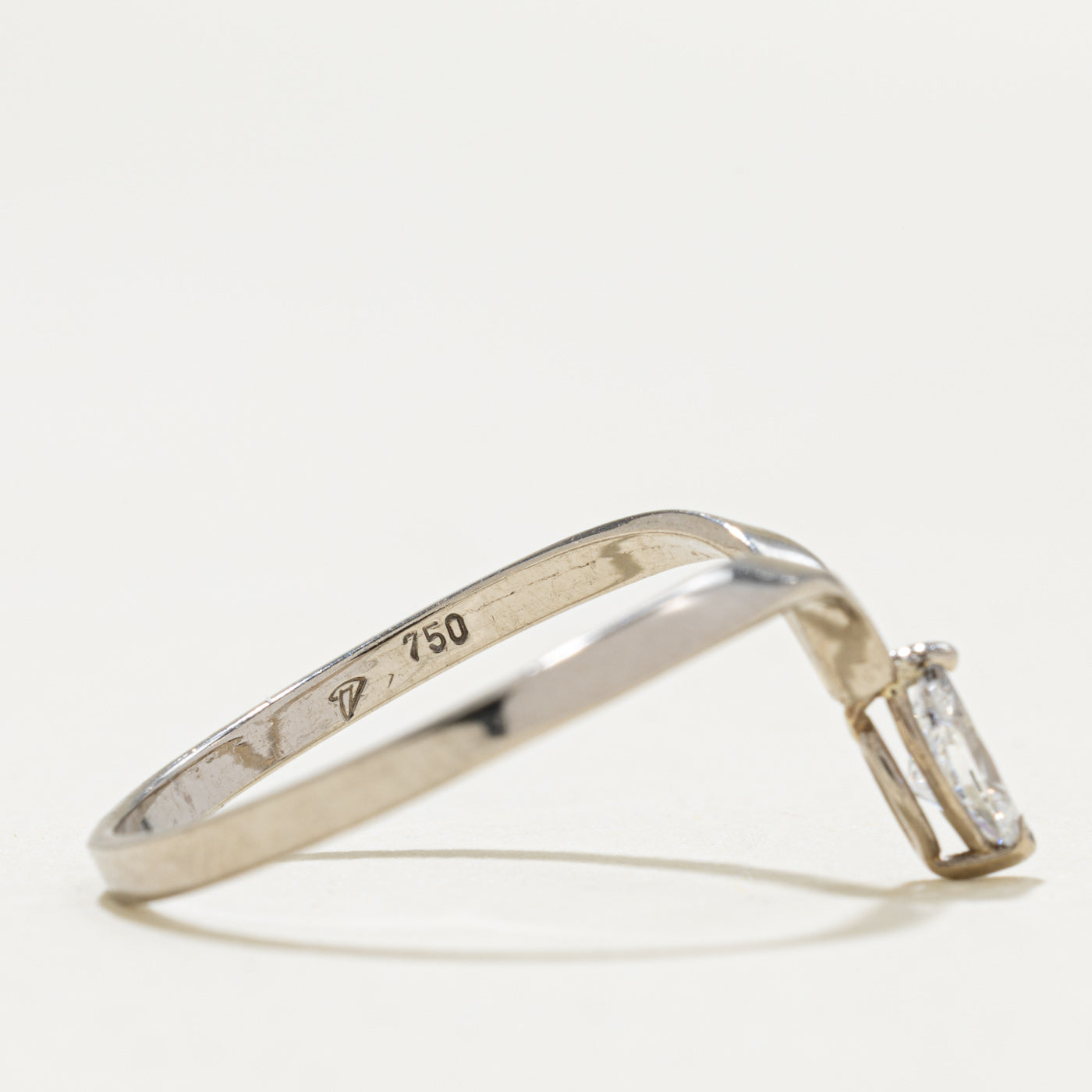 18k Solitaire Marquise Cut Diamond Chevron Ring | 0.18ct | SZ 7.25