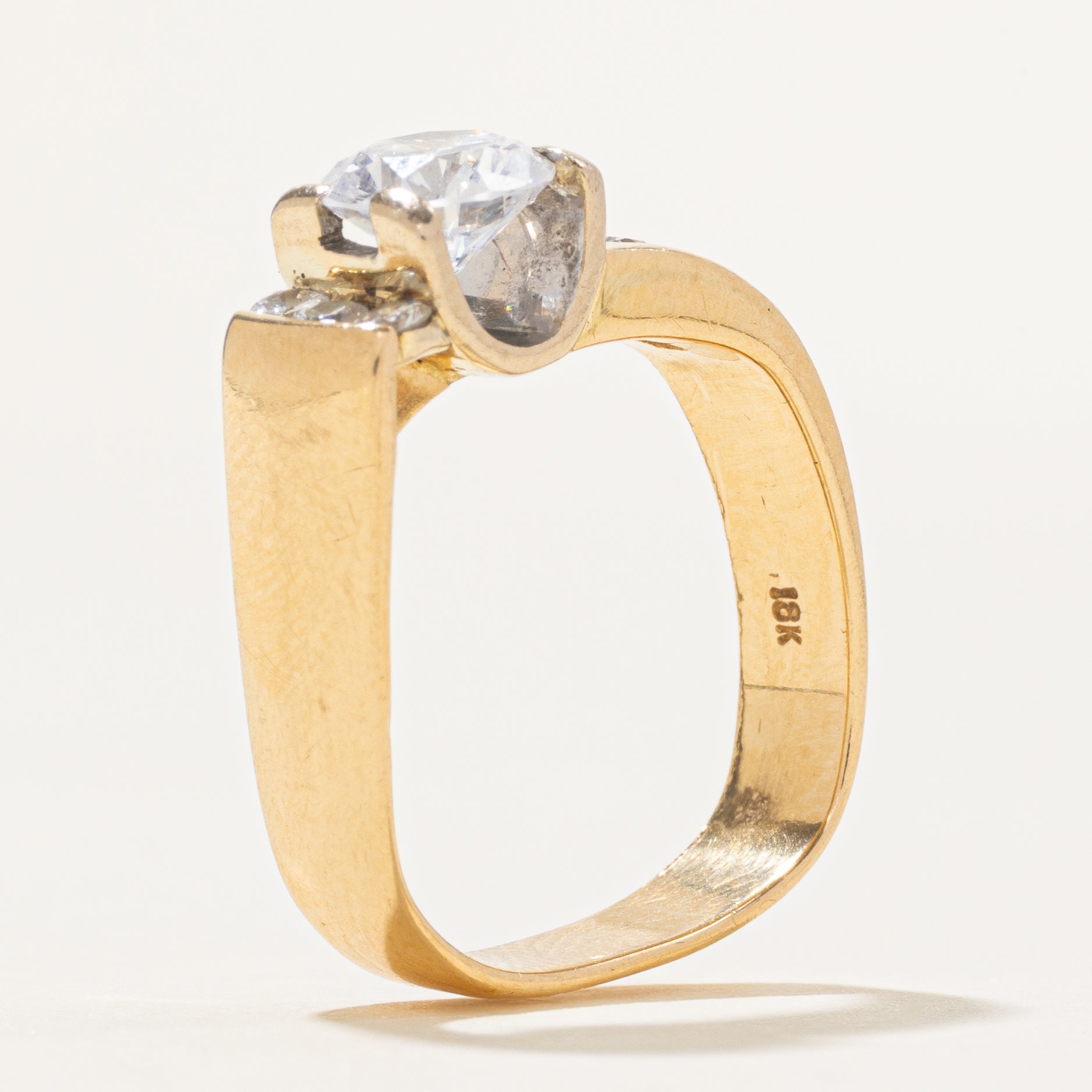 Unique Round Brilliant Diamond Wedding Set | 1.26 ctw, SZ 5.75 |