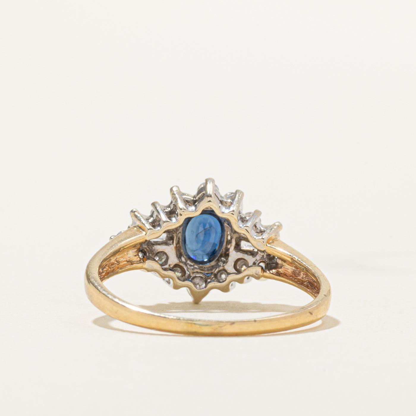 Bague halo pétales en saphir et diamants | 0,50 ct, 0,35 ct au total | Taille 7,5