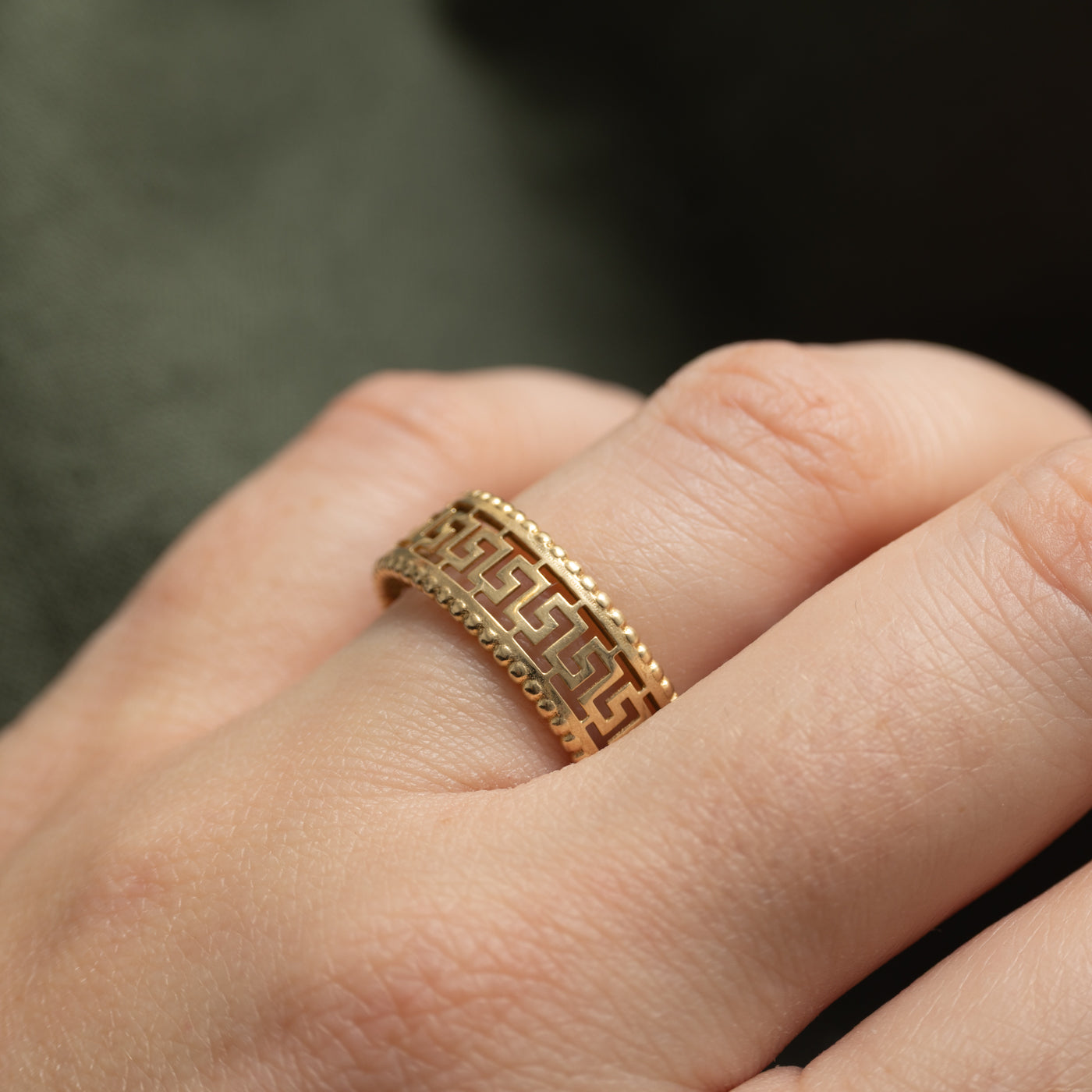 Alliance texturée en or jaune 10 carats italien | 7,40 mm | Taille 8,5