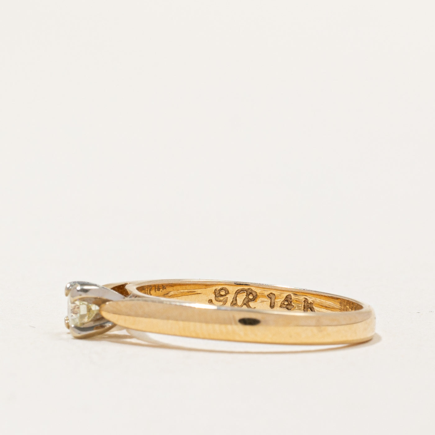Diamond Ring | 0.20ct | SZ 6 |