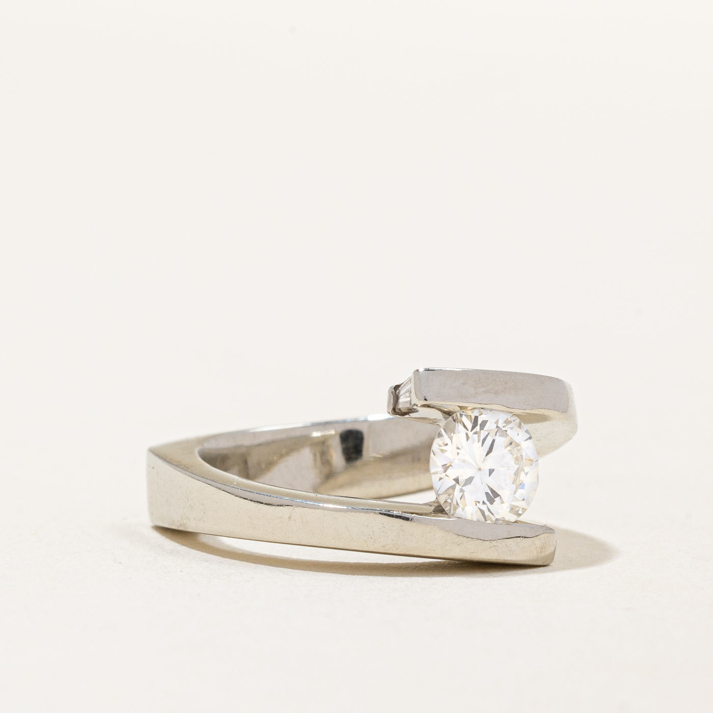 Tension Set Diamond Engagement Ring | 0.88ct SI1 G | SZ 5.25 |