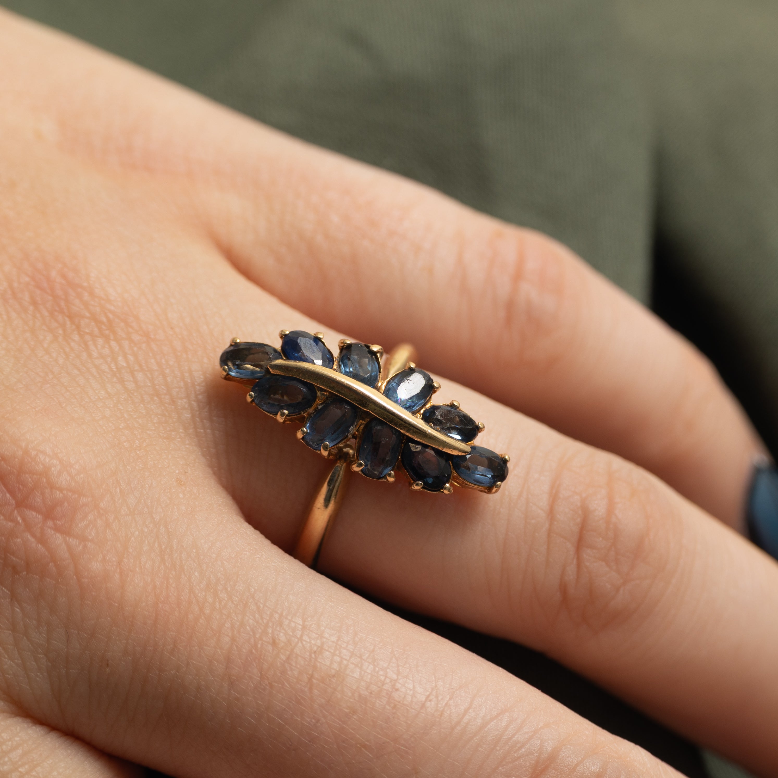 Sapphire Leaf Design Cocktail Ring | 2.80ctw | SZ 7.25