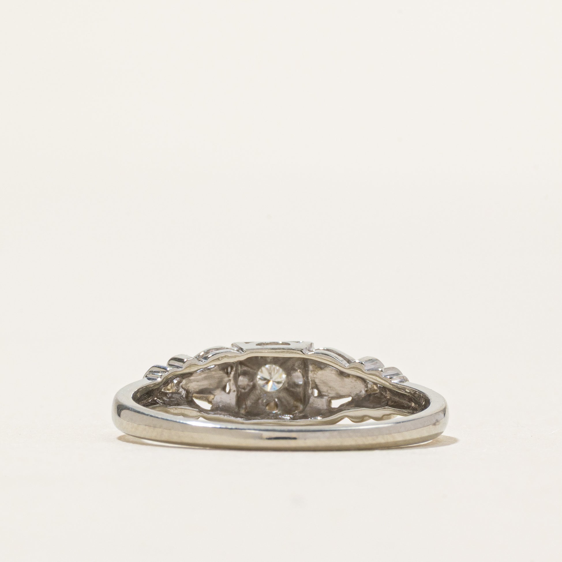 18k Illusion Set Diamond Ornate Ring | SZ 6