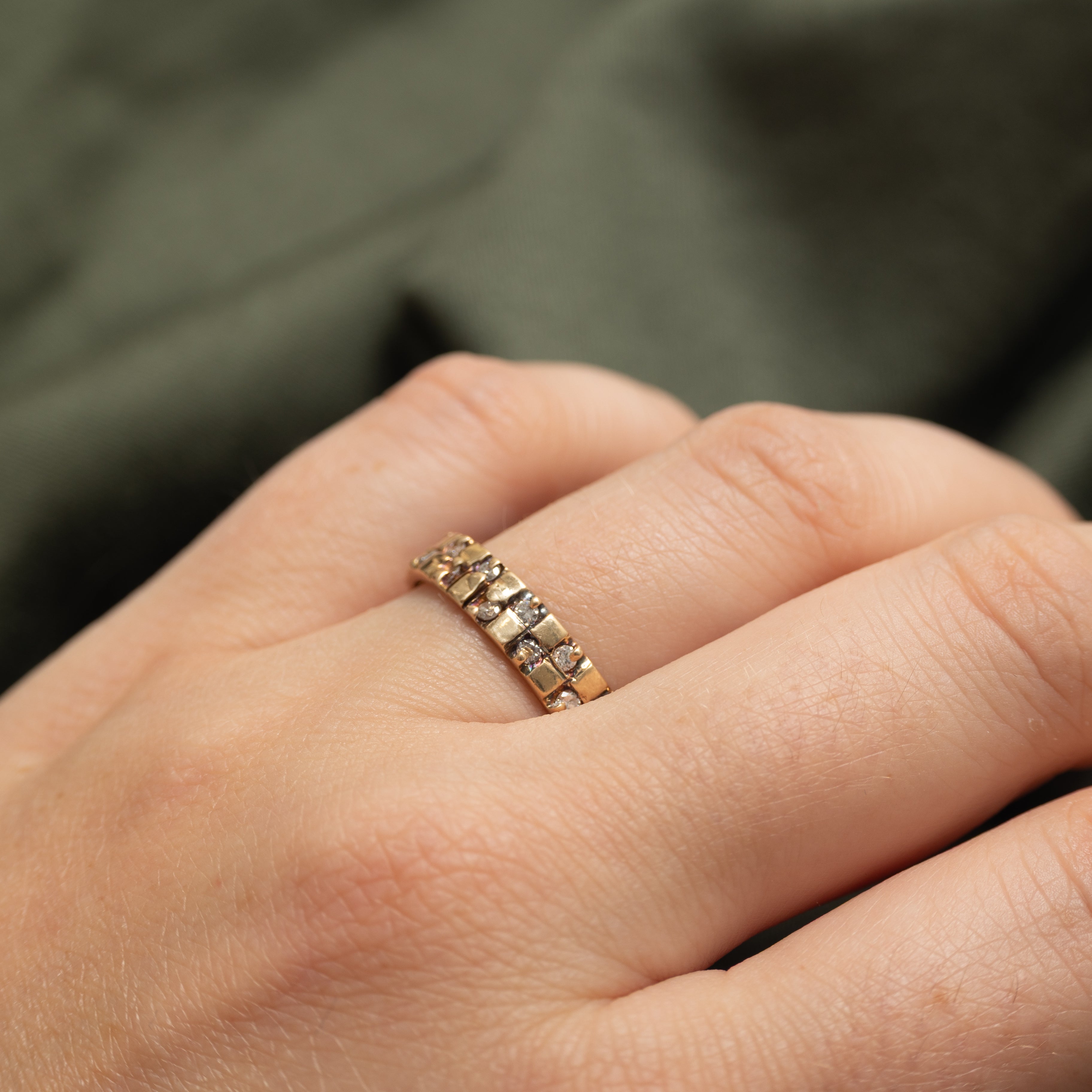 Diamond Checkerboard Grid Band | 0.08ctw | 4.5mm | SZ 7.5