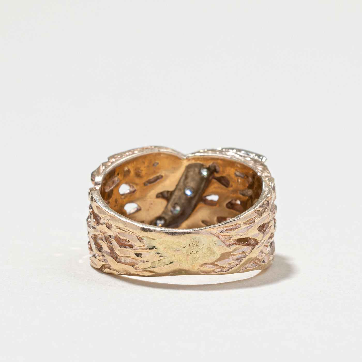 Textured Diamond Wide Ring | 0.10ctw | SZ 6.25 |
