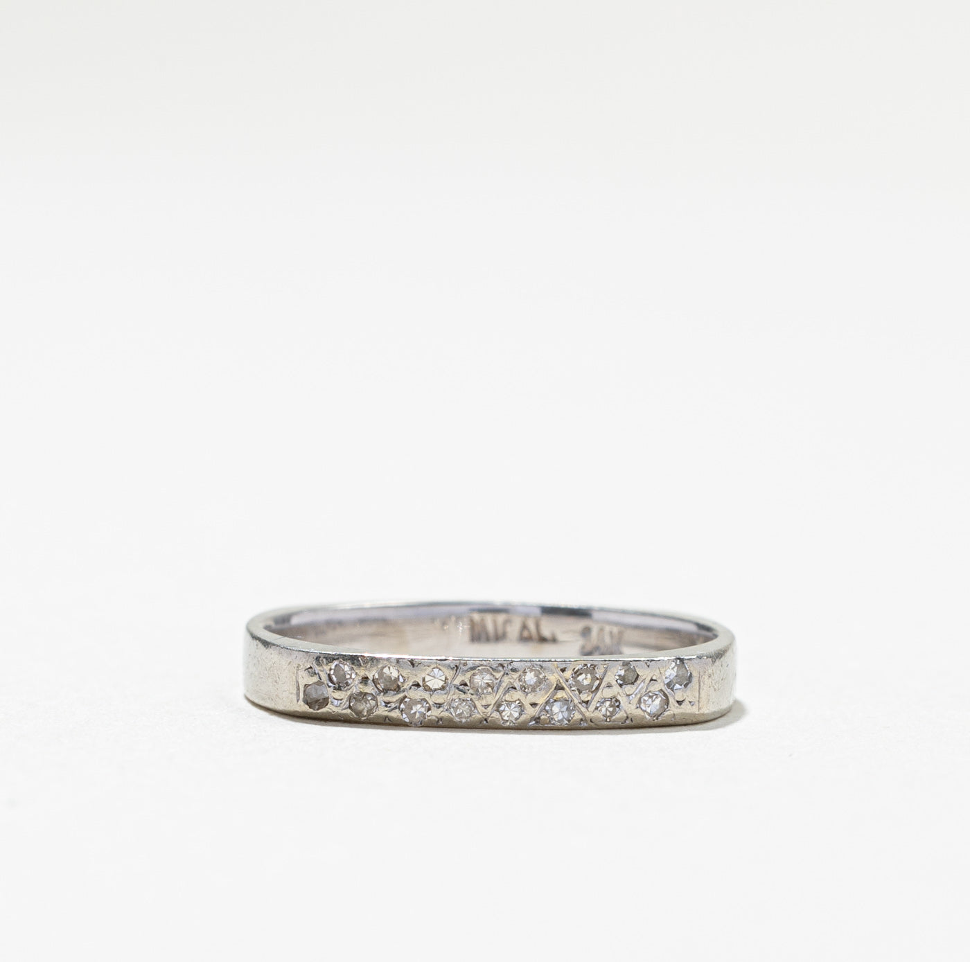 Cluster Diamond Band | 0.05ctw | SZ 5 |