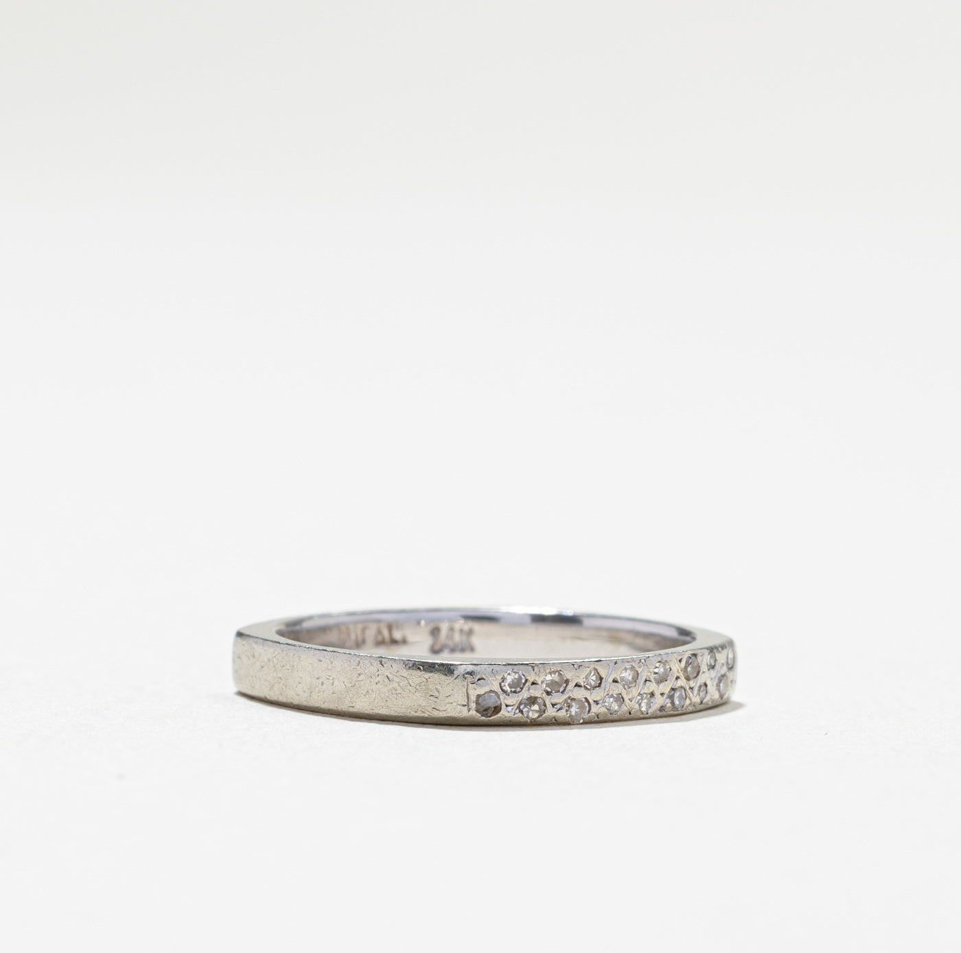 Cluster Diamond Band | 0.05ctw | SZ 5 |