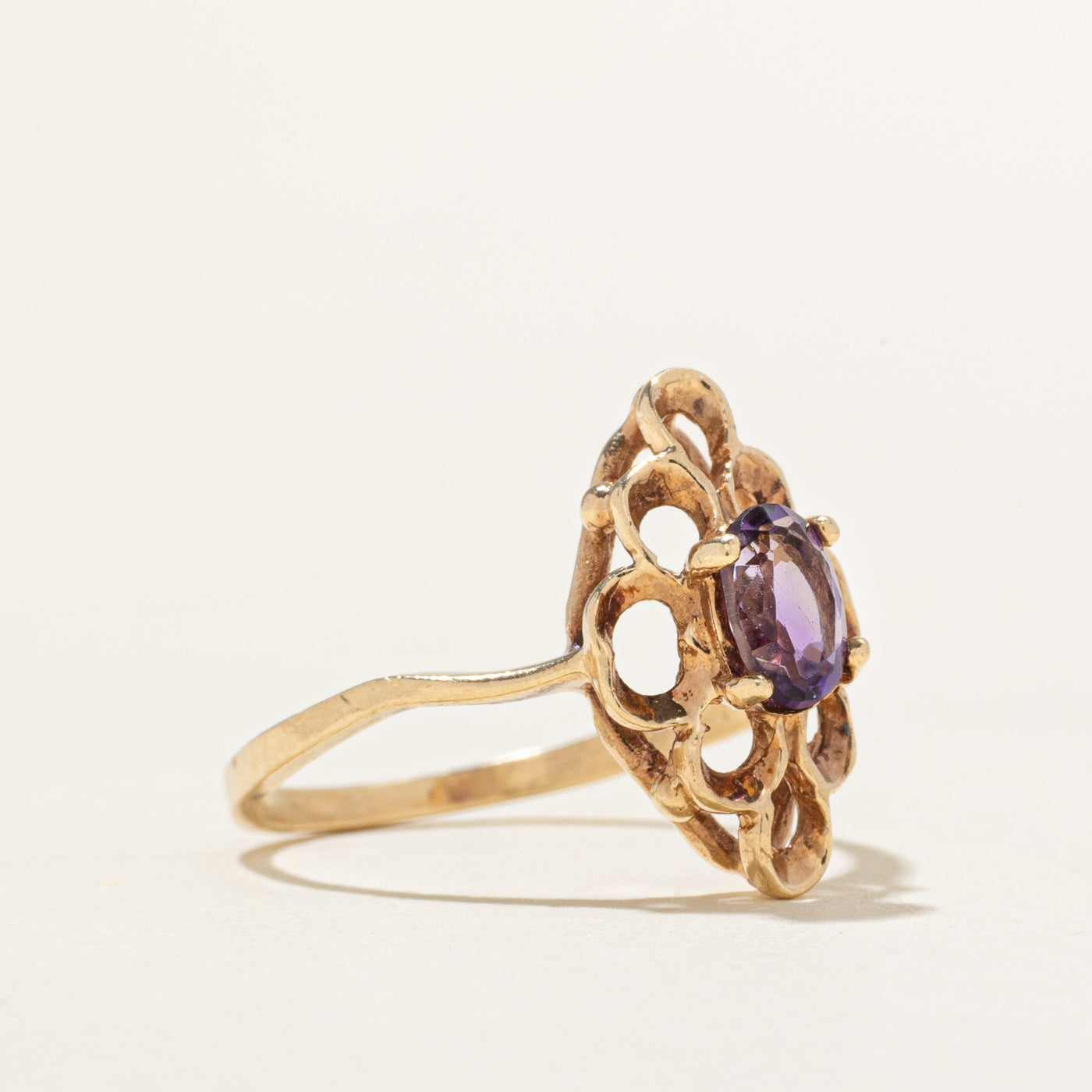 Solitaire Amethyst Openwork Navette Ring | 0.37ct | SZ 5.75