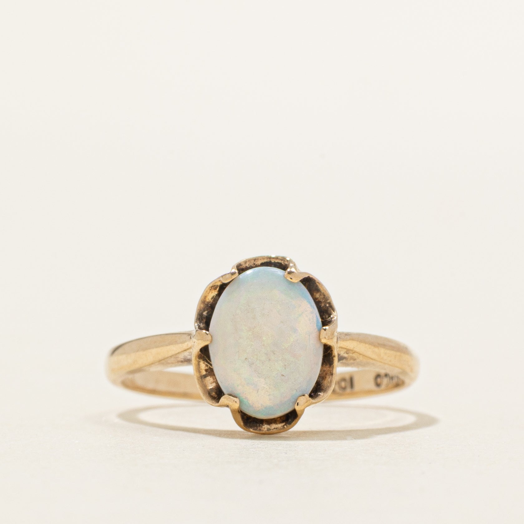 Cabochon Opal Ring | 0.54ct | SZ 5.25