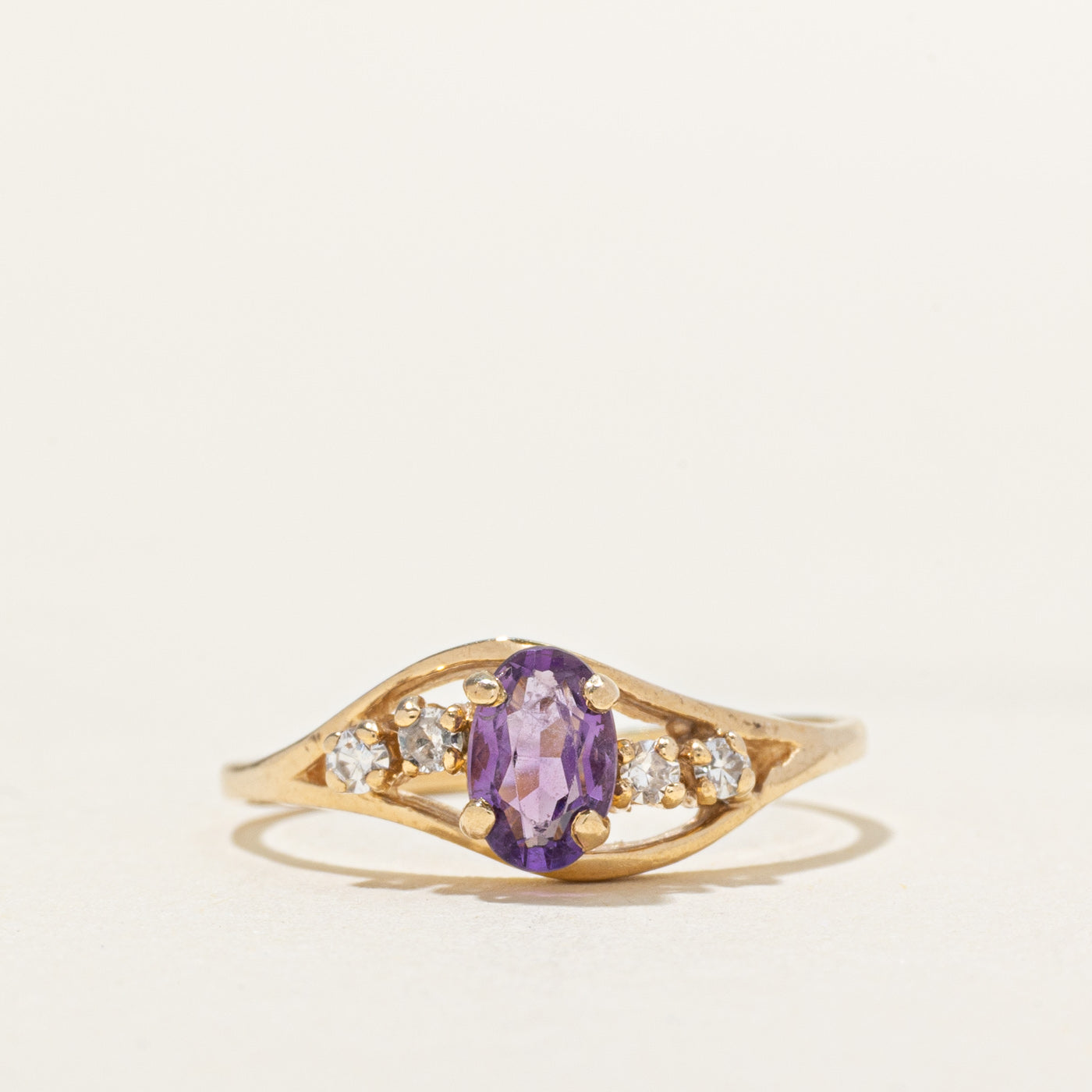 Oval Cut Amethyst & Diamond Cluster Wave Ring | 0.37ct, 0.08ctw | SZ 6.25