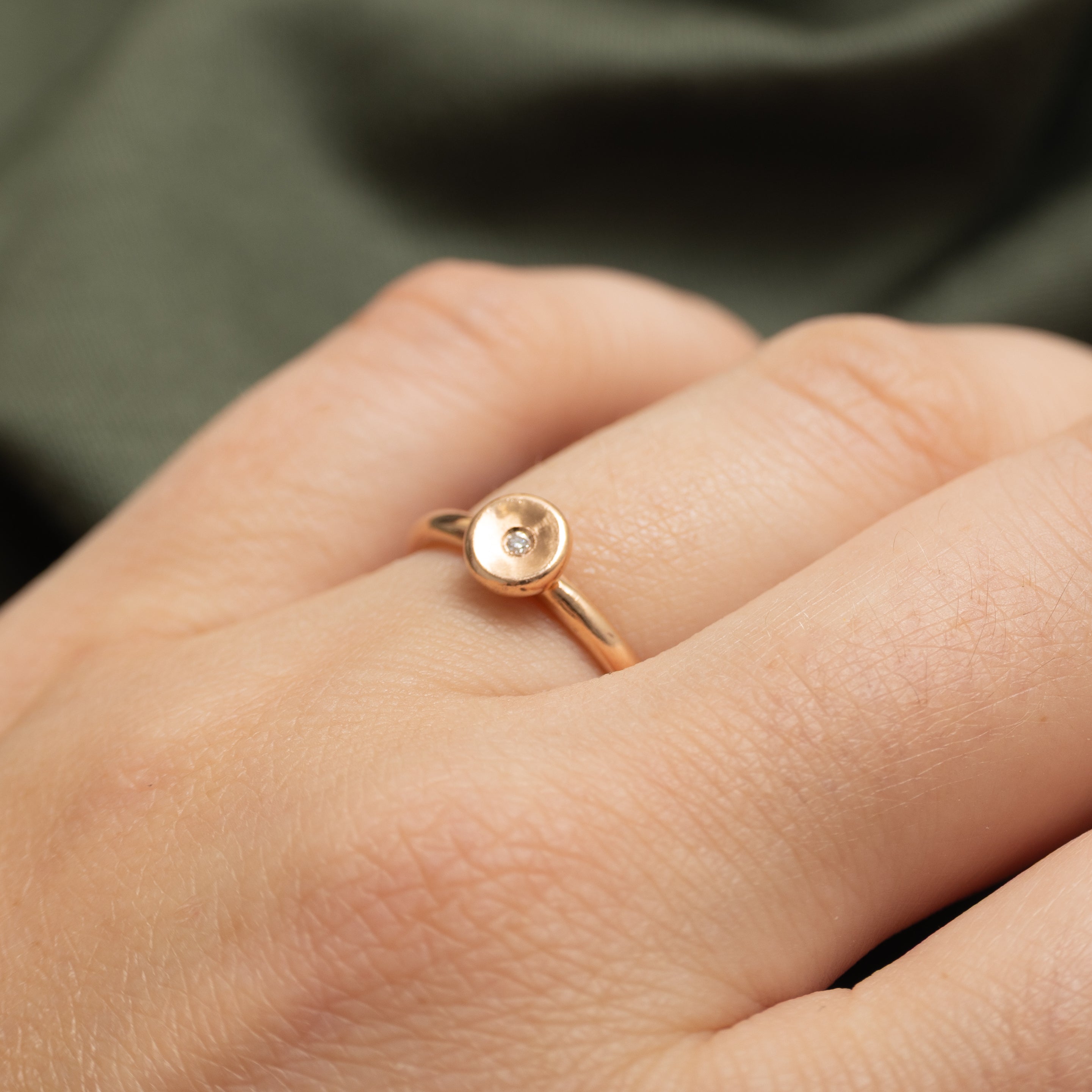 Flush Set Diamond Circle Ring | SZ 5.25