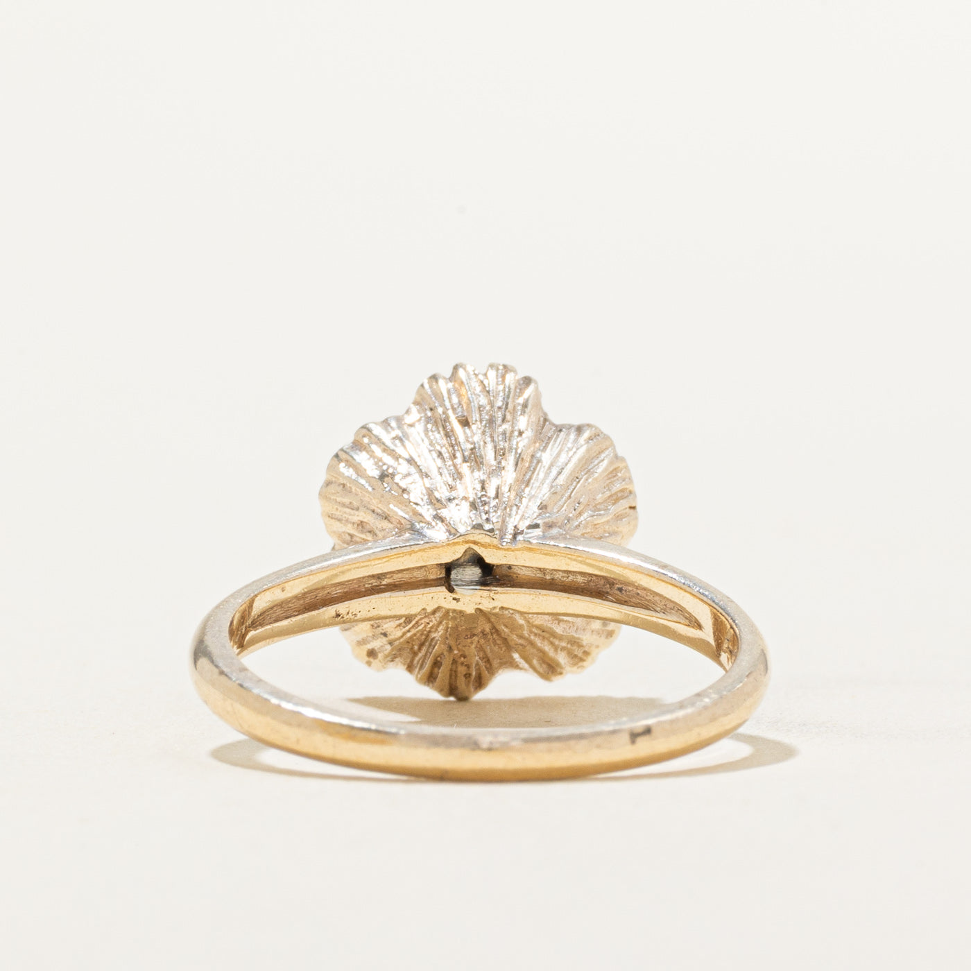 Solitaire Sapphire Flower Ring | 0.17ct | SZ 6