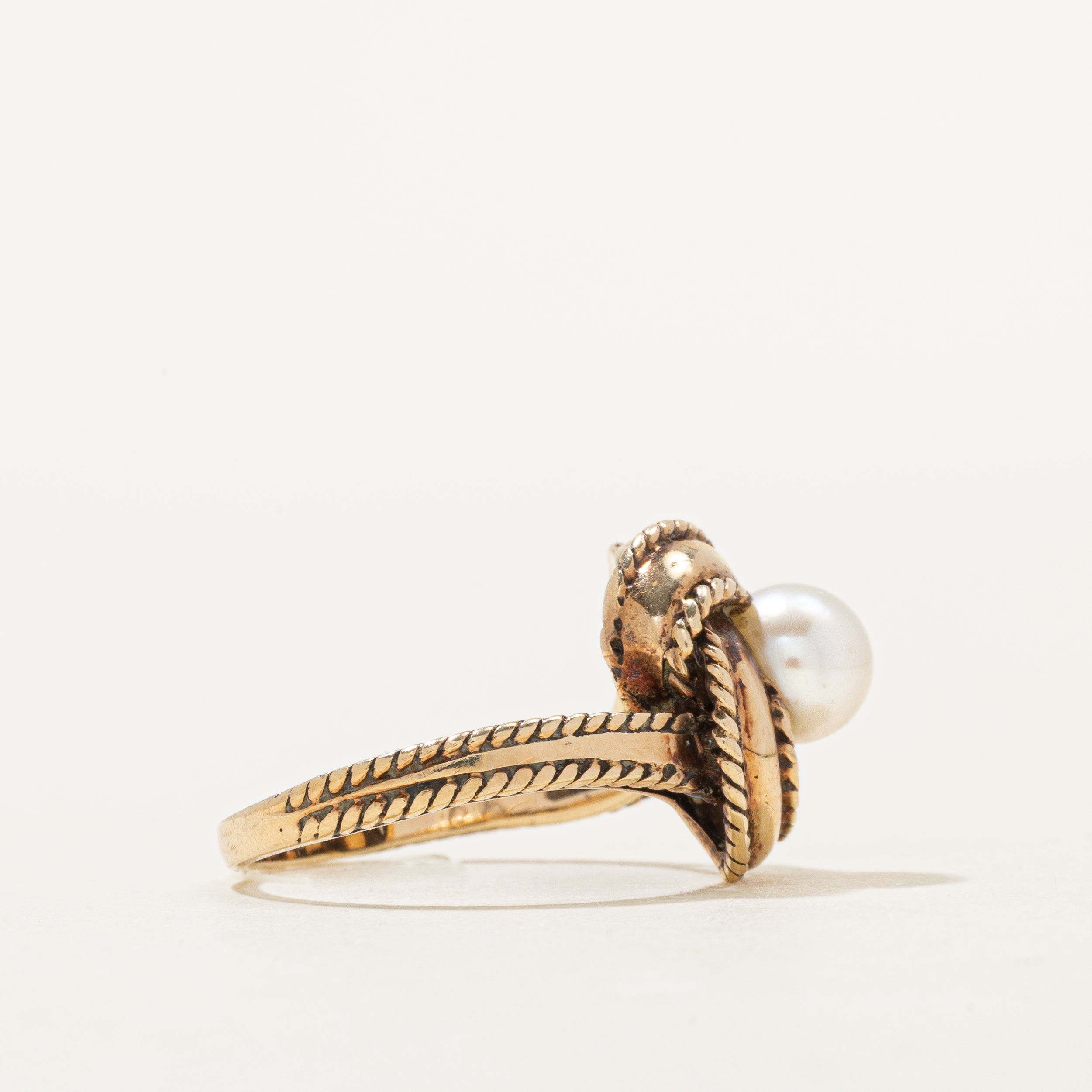 Vintage Canadian Pearl Knot Ring | SZ 6.25