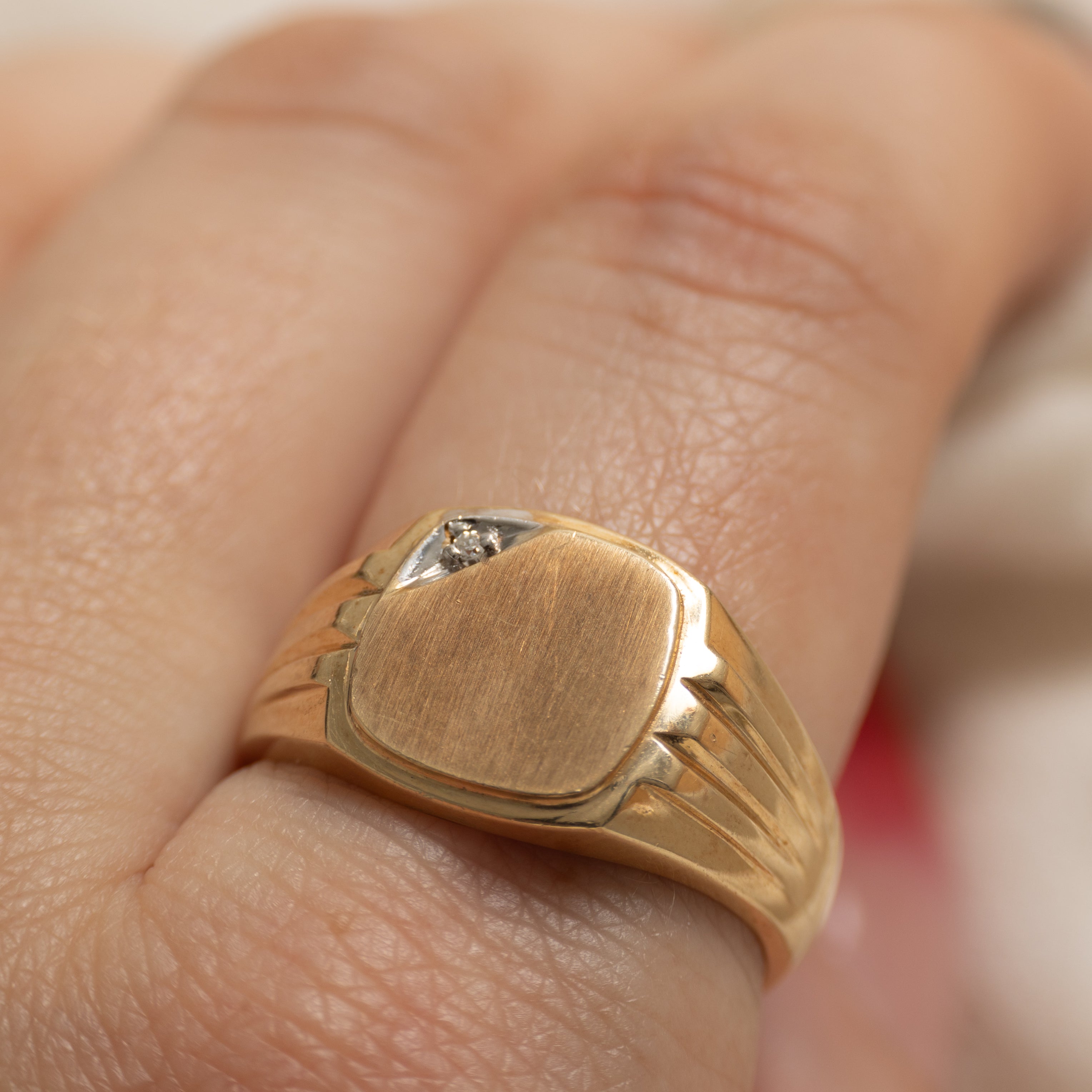 Single Diamond Grooved Signet Ring | SZ 10