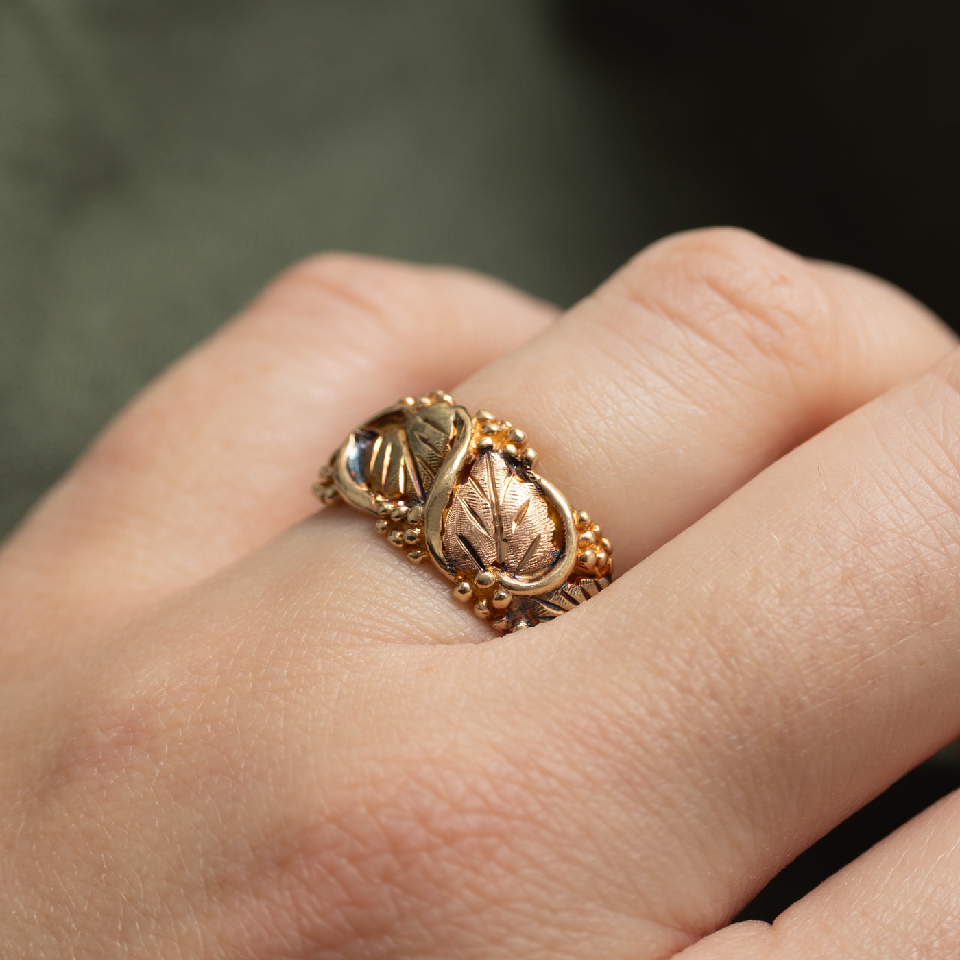 Bague gravée en feuille d'or jaune | Taille 6