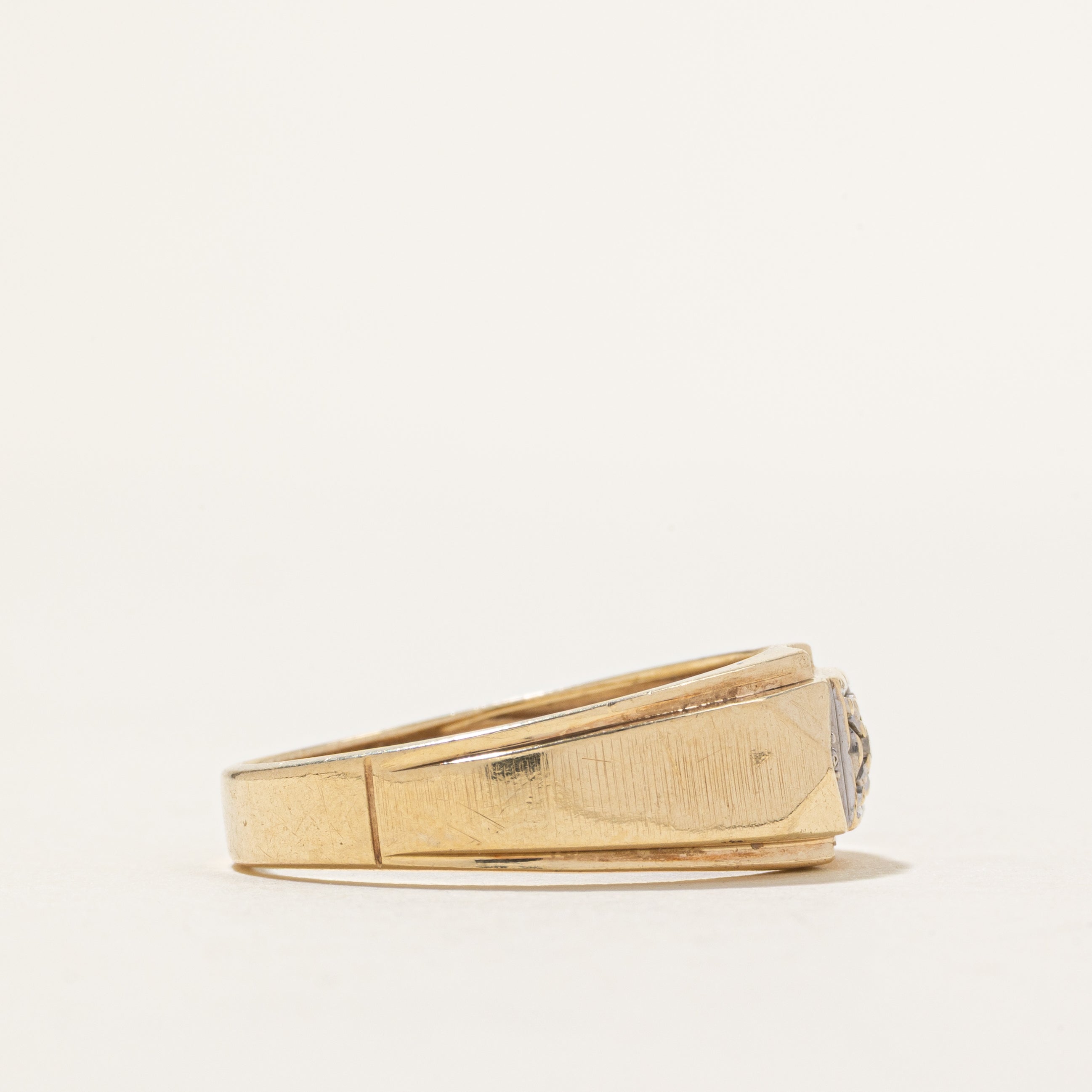 10k Diamond "X" Grooved Signet Ring | SZ 11