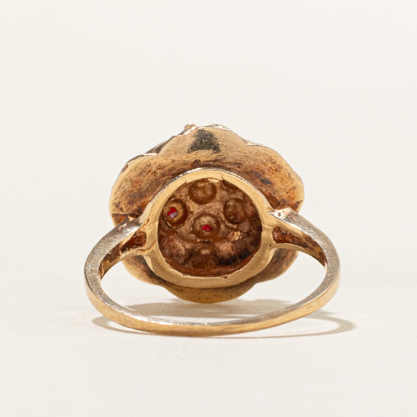 Red Pasté Glass Floral Cocktail Ring | 0.30ctw | SZ 5.25