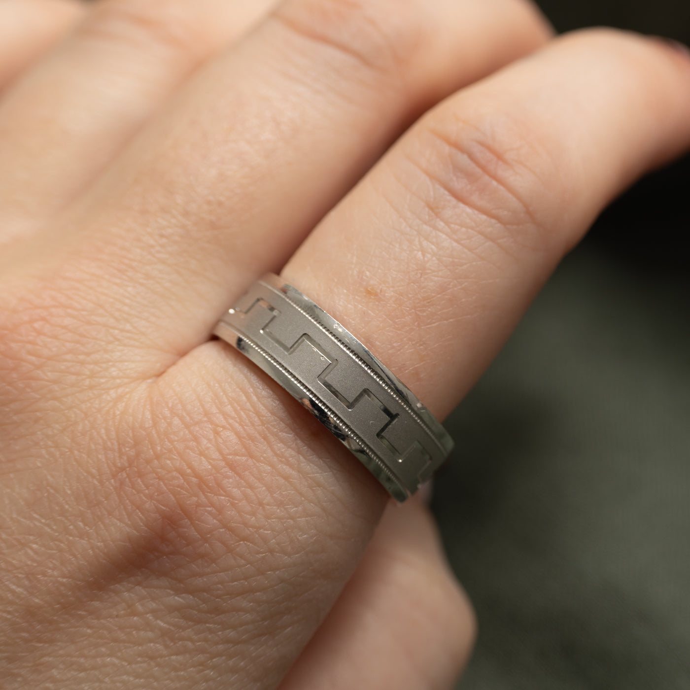 14k White Gold Textured Band | 7.65mm | SZ 10.25