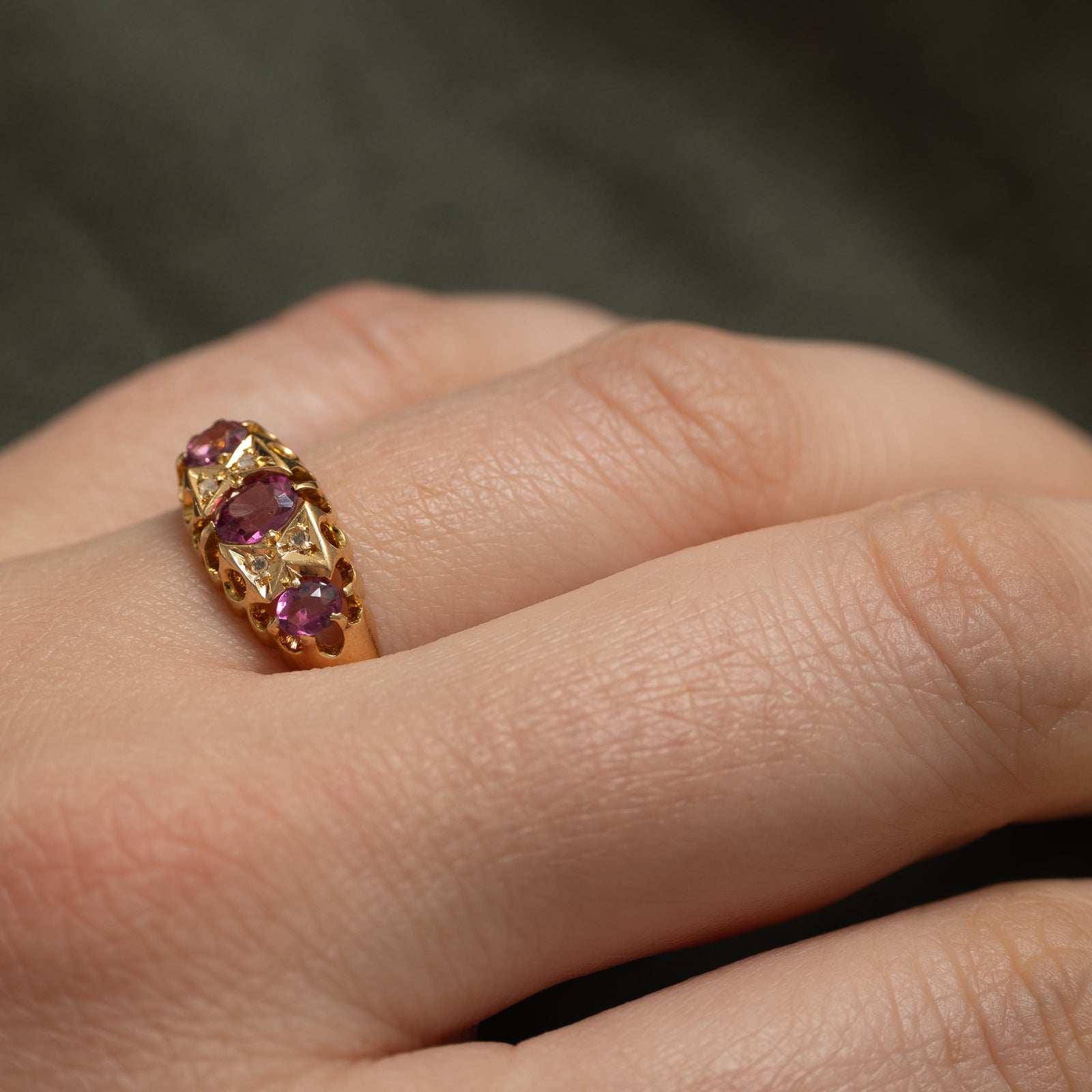 1912 Chester Garnet & Diamond Antique Ring | 0.50ctw, 0.02ctw | SZ 7.25