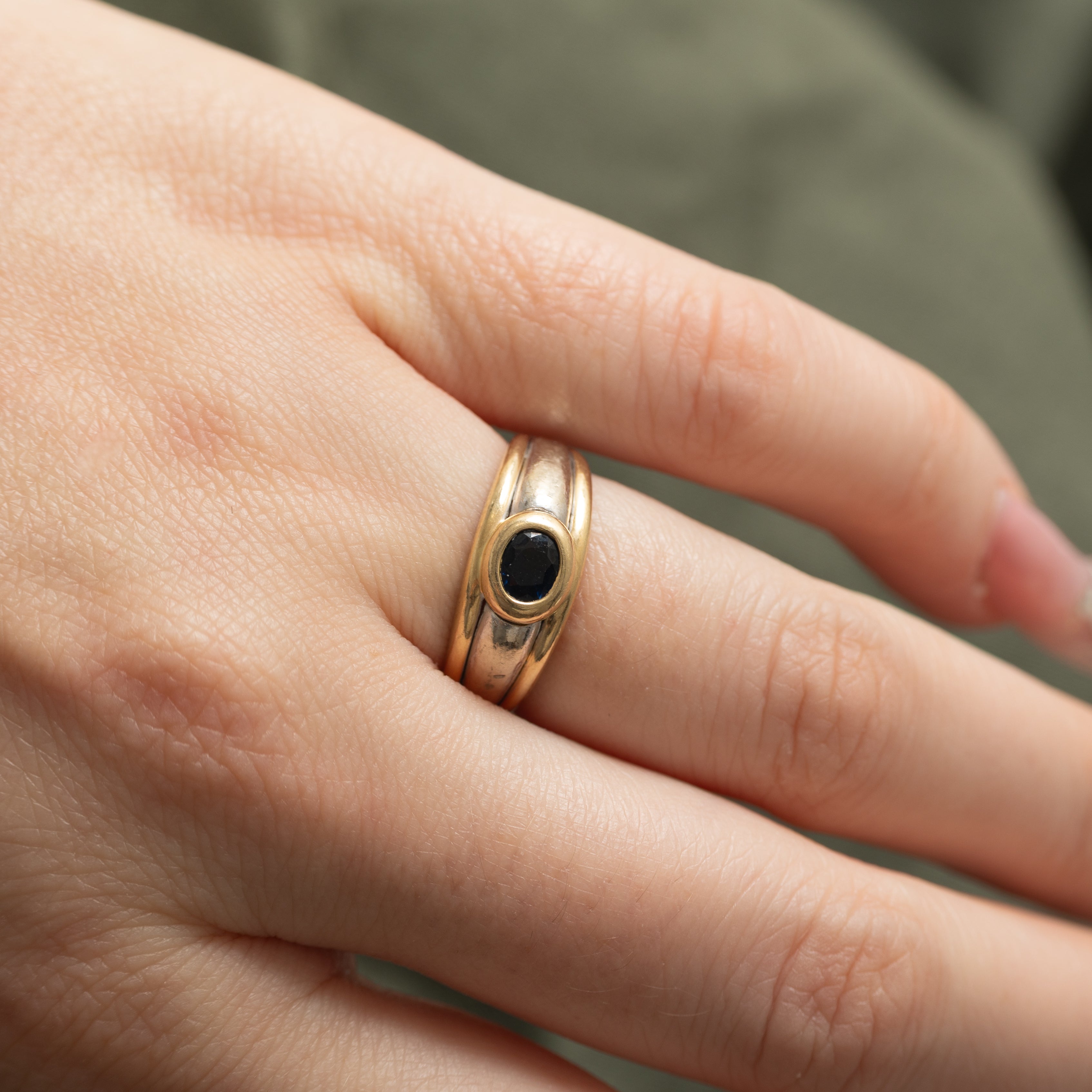 Bague saphir serti clos bicolore | 0,4 ct | Taille 5,0 |