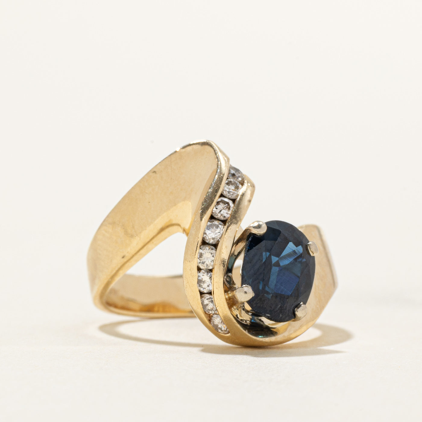 Oval Cut Sapphire & Diamond Abstract Ring | 1.90ct, 0.25ct | SZ 5.5