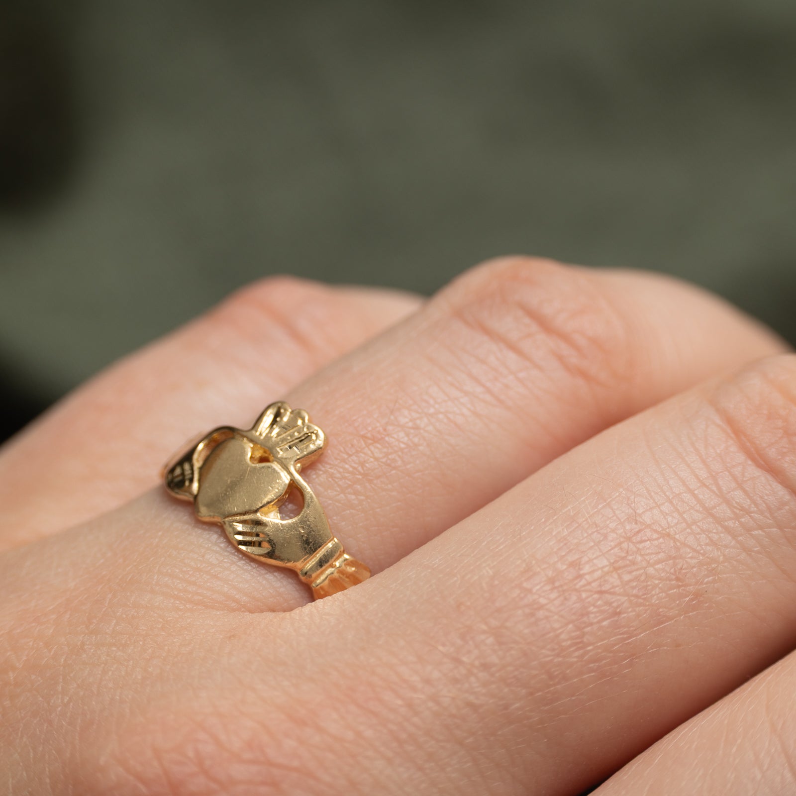 12k Yellow Gold Claddagh Ring | SZ 8