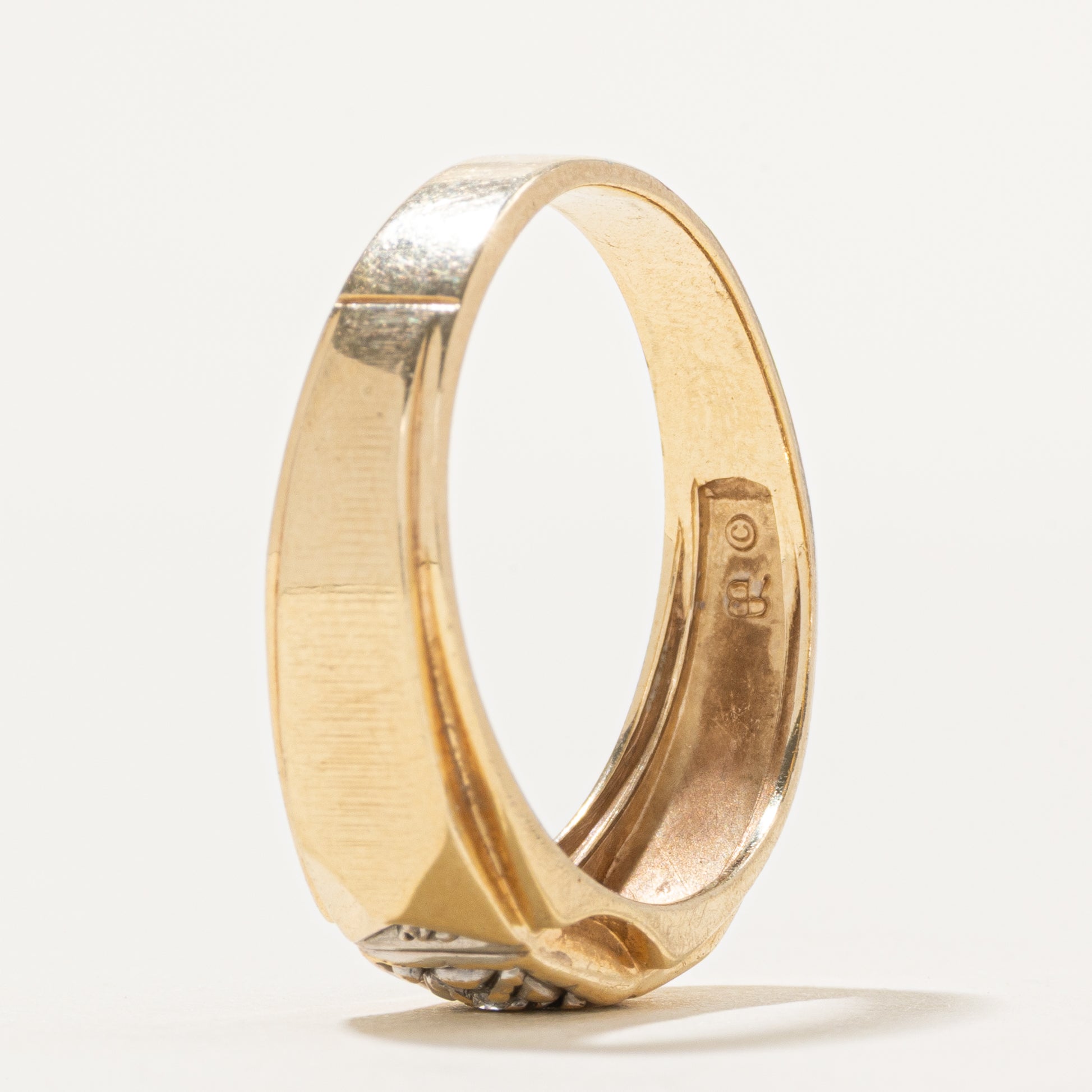 10k Diamond "X" Grooved Signet Ring | SZ 11
