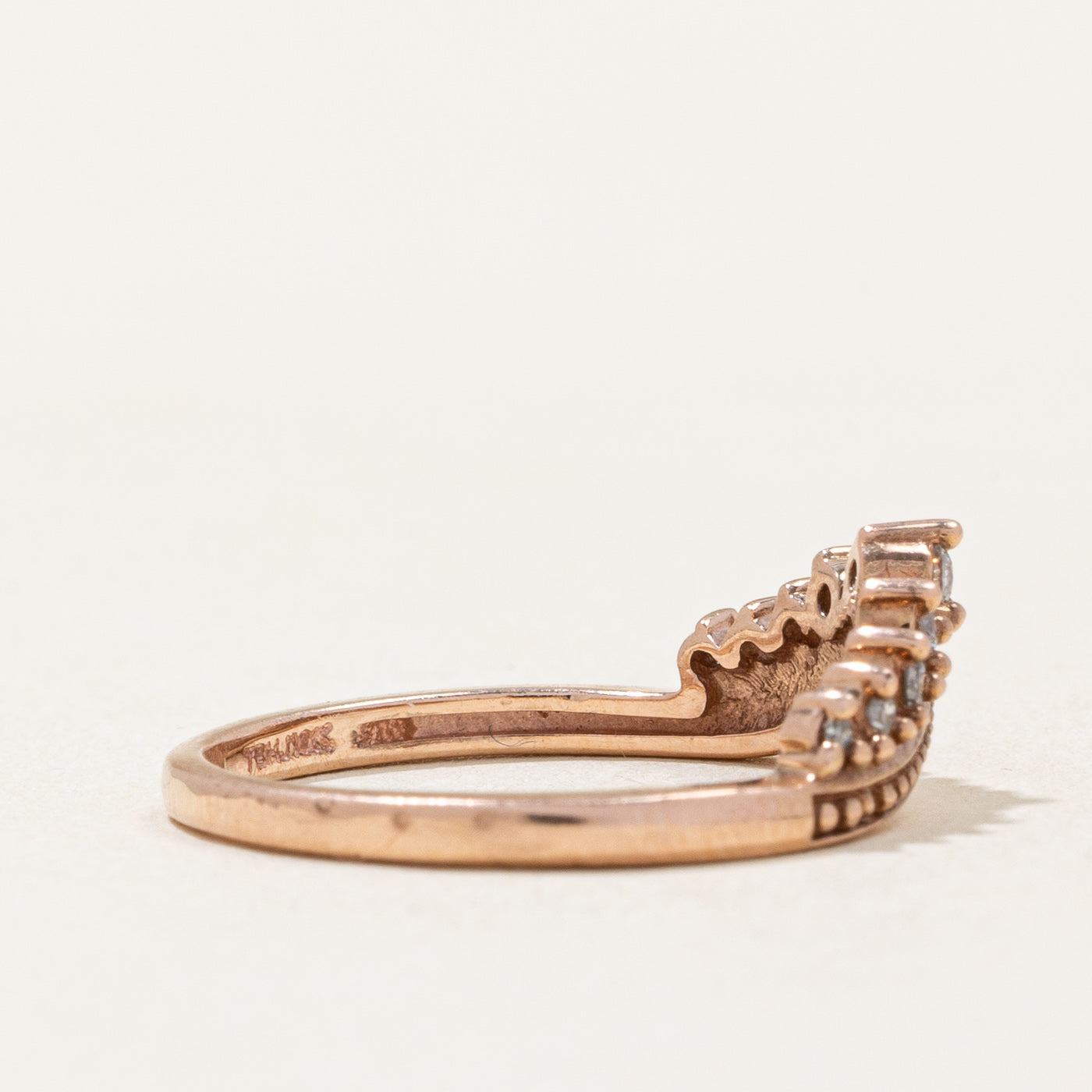 Bague en diamant à chevrons | 0,08 ct | Taille 5,75 |