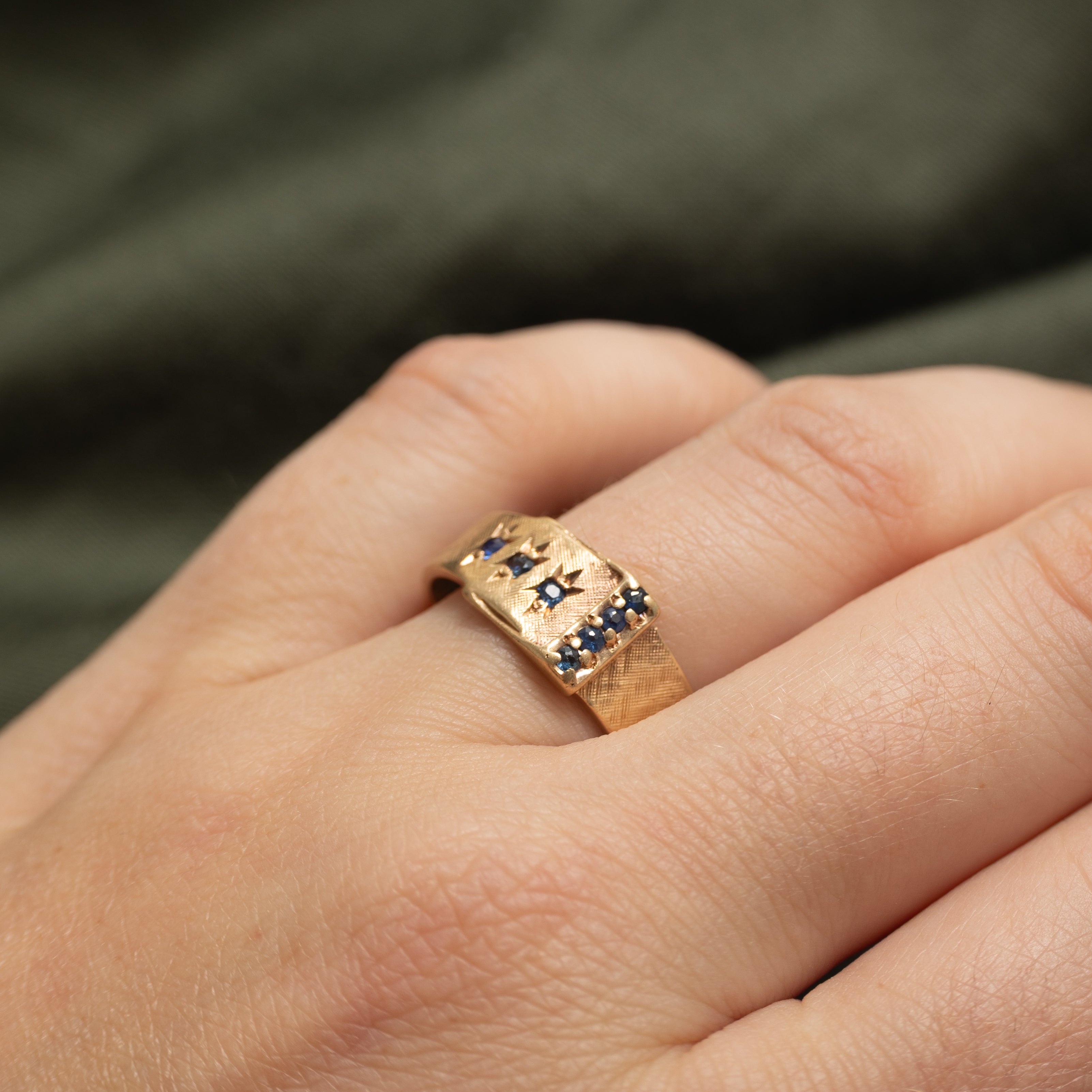 Sapphire Textured Buckle Ring | 0.20ctw | SZ 9