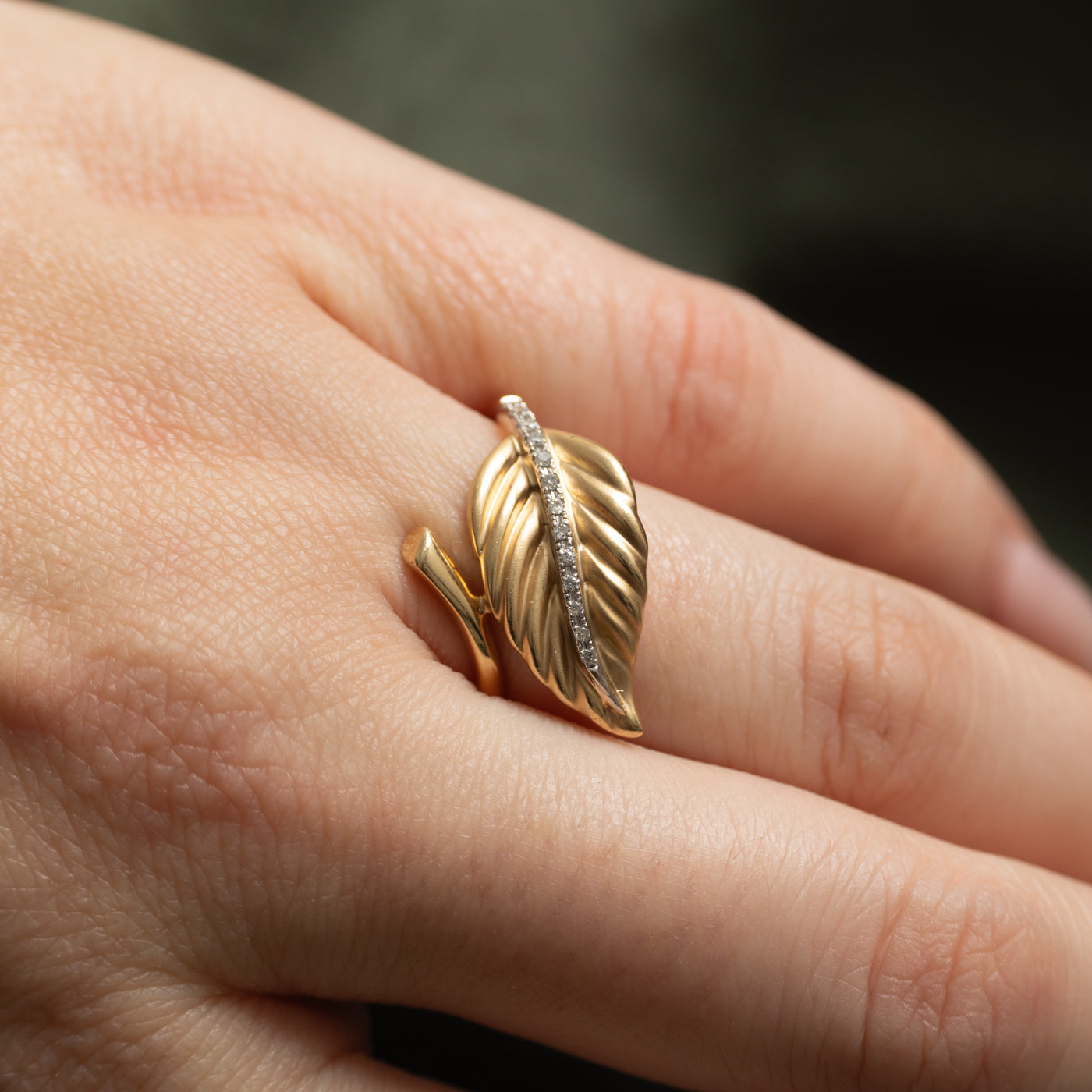 'Effy' Diamond Column Leaf Bypass Ring | SZ 7.25