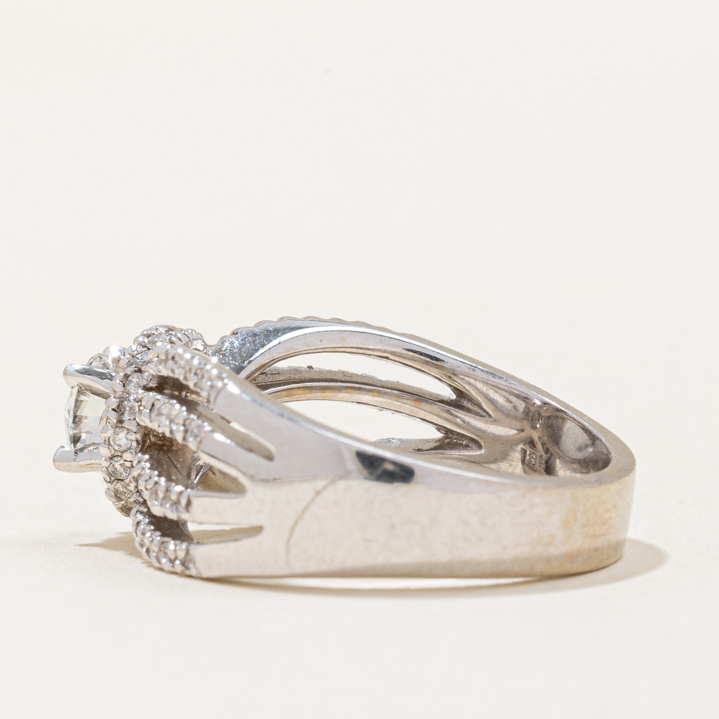 18k White Diamond Engagement Ring | 0.97ctw | SZ 8.5 |