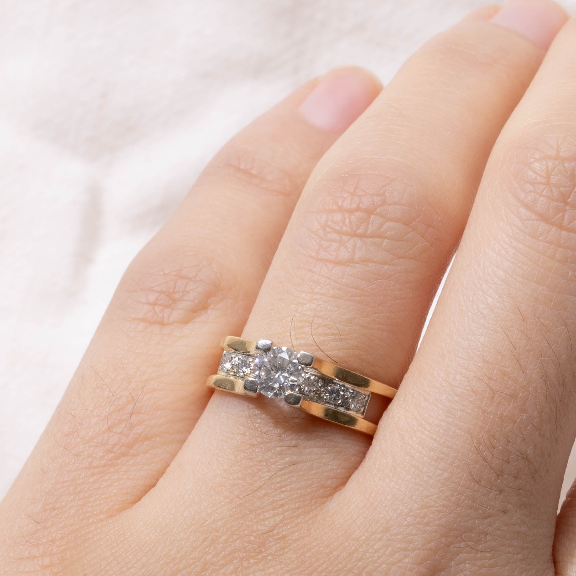 18k Diamond Accented Open Side Ring | 0.45ct SI2 H/I, 0.21ctw | SZ 6