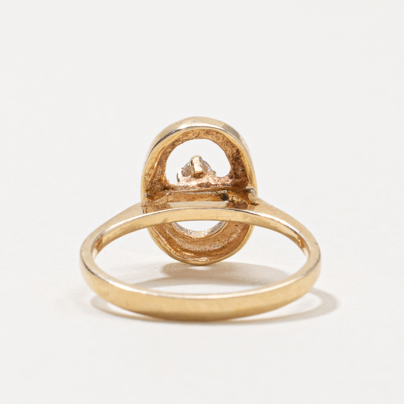 14k Diamond Oval Shaped Ring | SZ 3