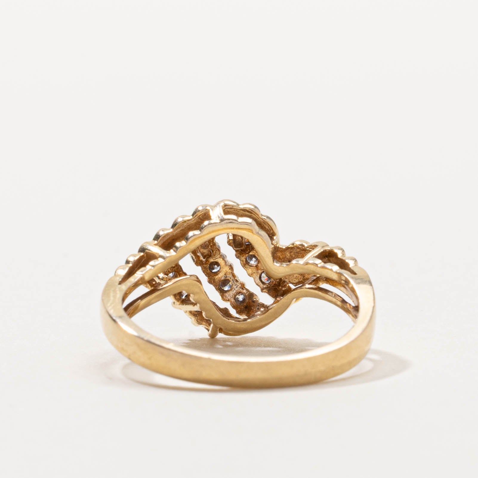 14k Diamond Fluted Cocktail Ring | SZ 6.25