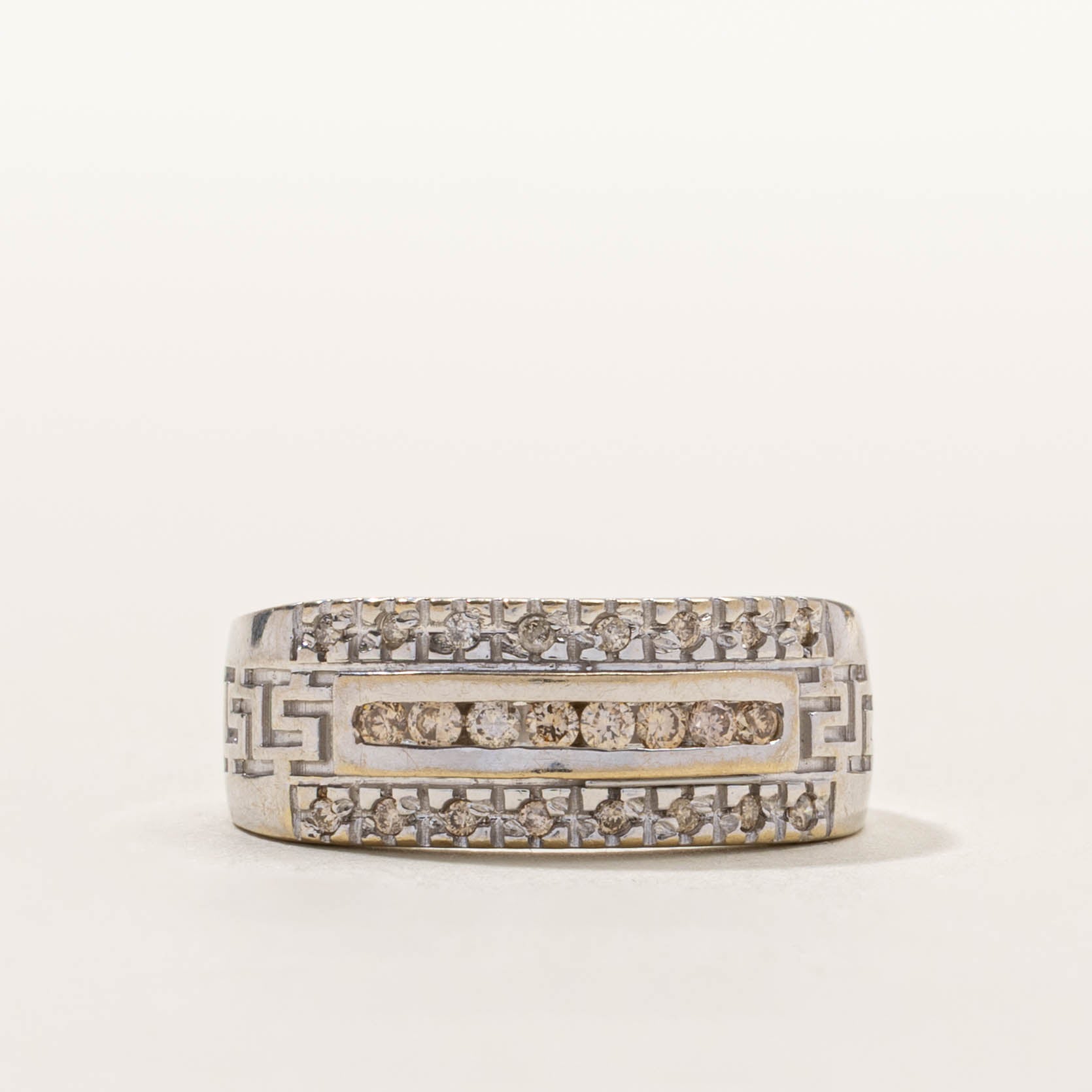 18k Channel Set Diamond Ornate Dome Ring | SZ 8.5