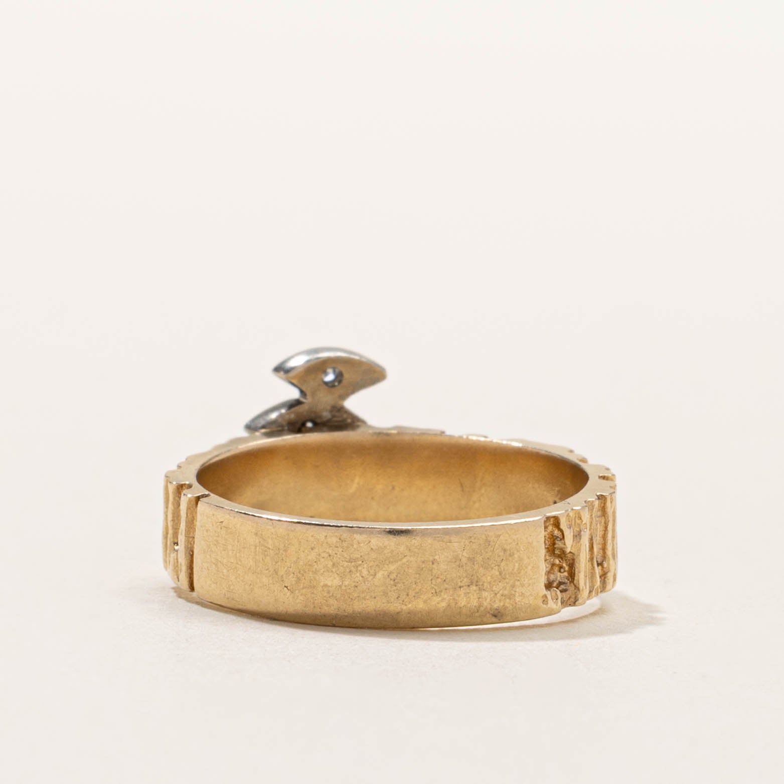 14k Diamond Abstract Textured Ring | SZ 6
