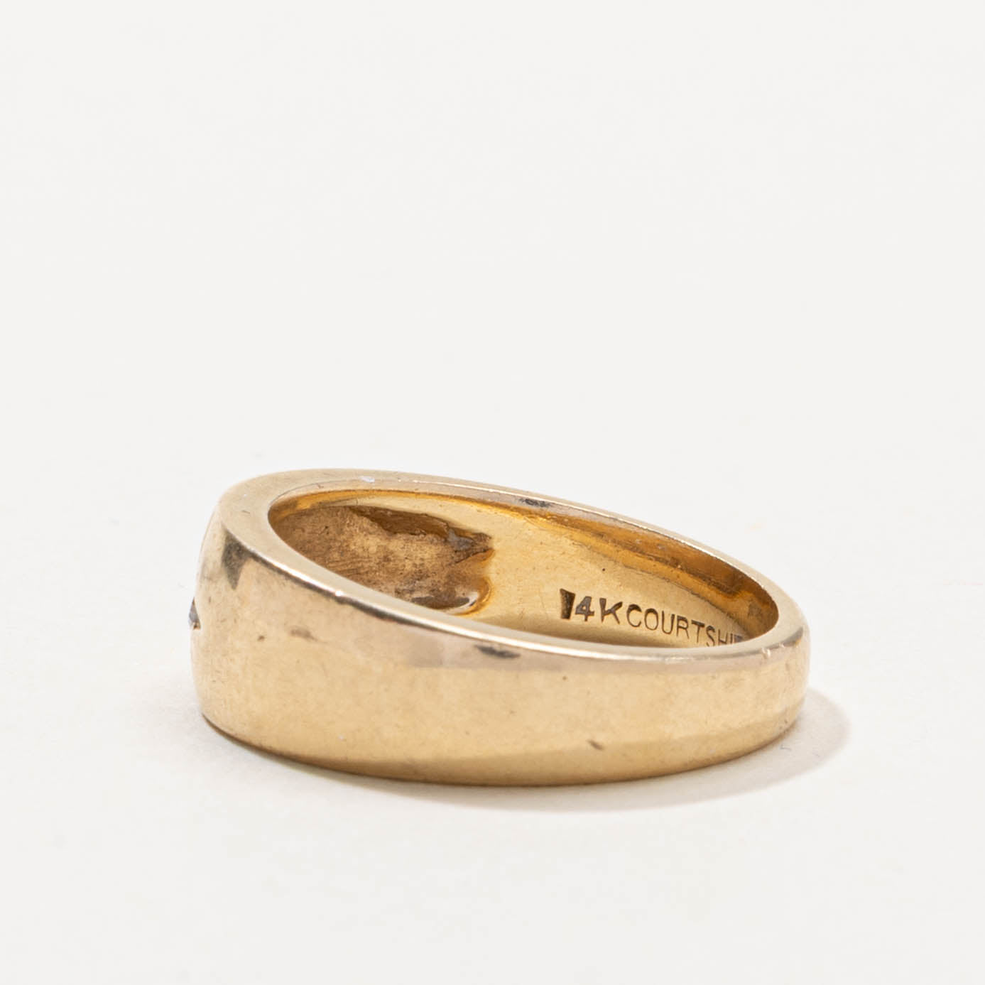 14k Star Set Diamond Dome Ring | SZ 5.75