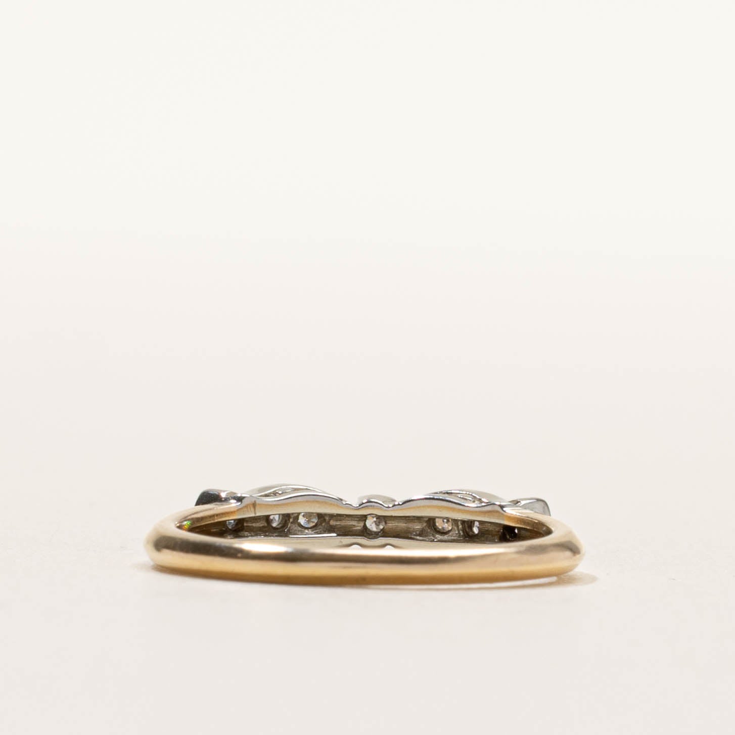 14k Two Tone Diamond Reverse Tapered Ring | SZ 5
