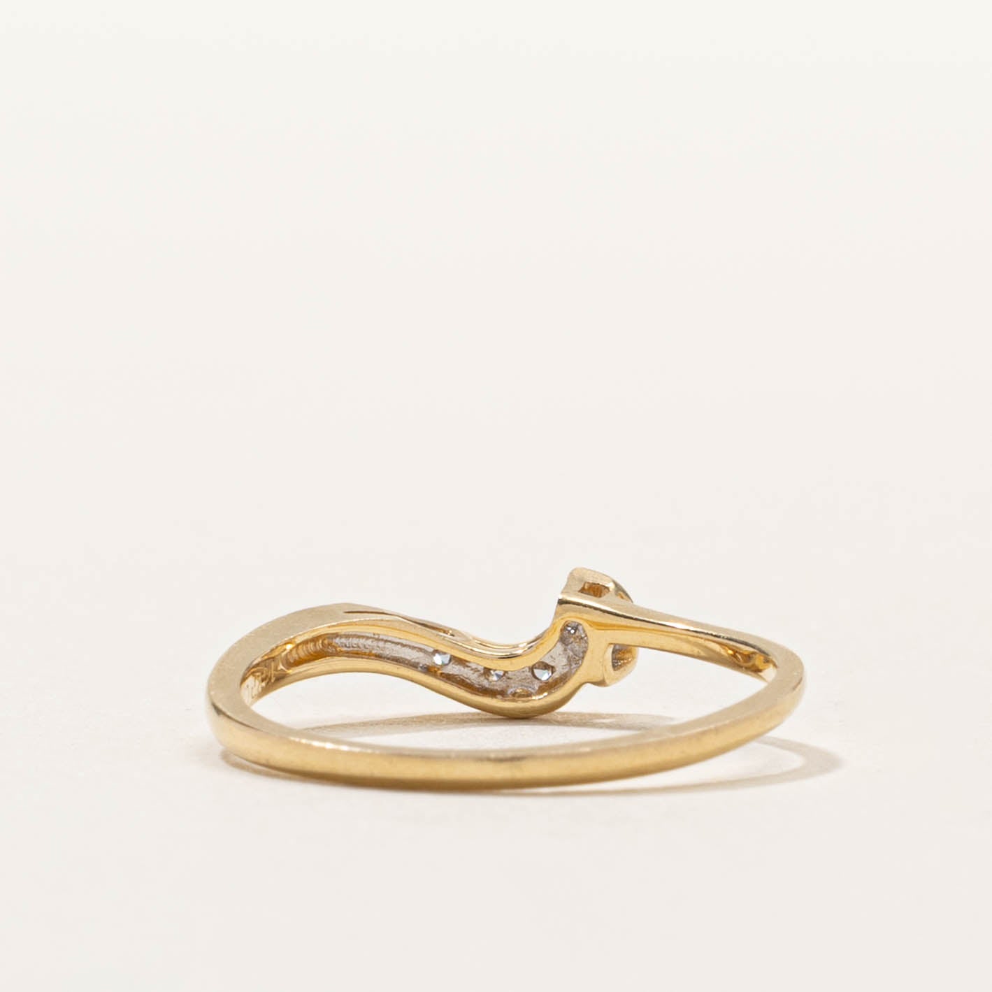 14k Diamond Abstract Contour Ring | SZ 5.25