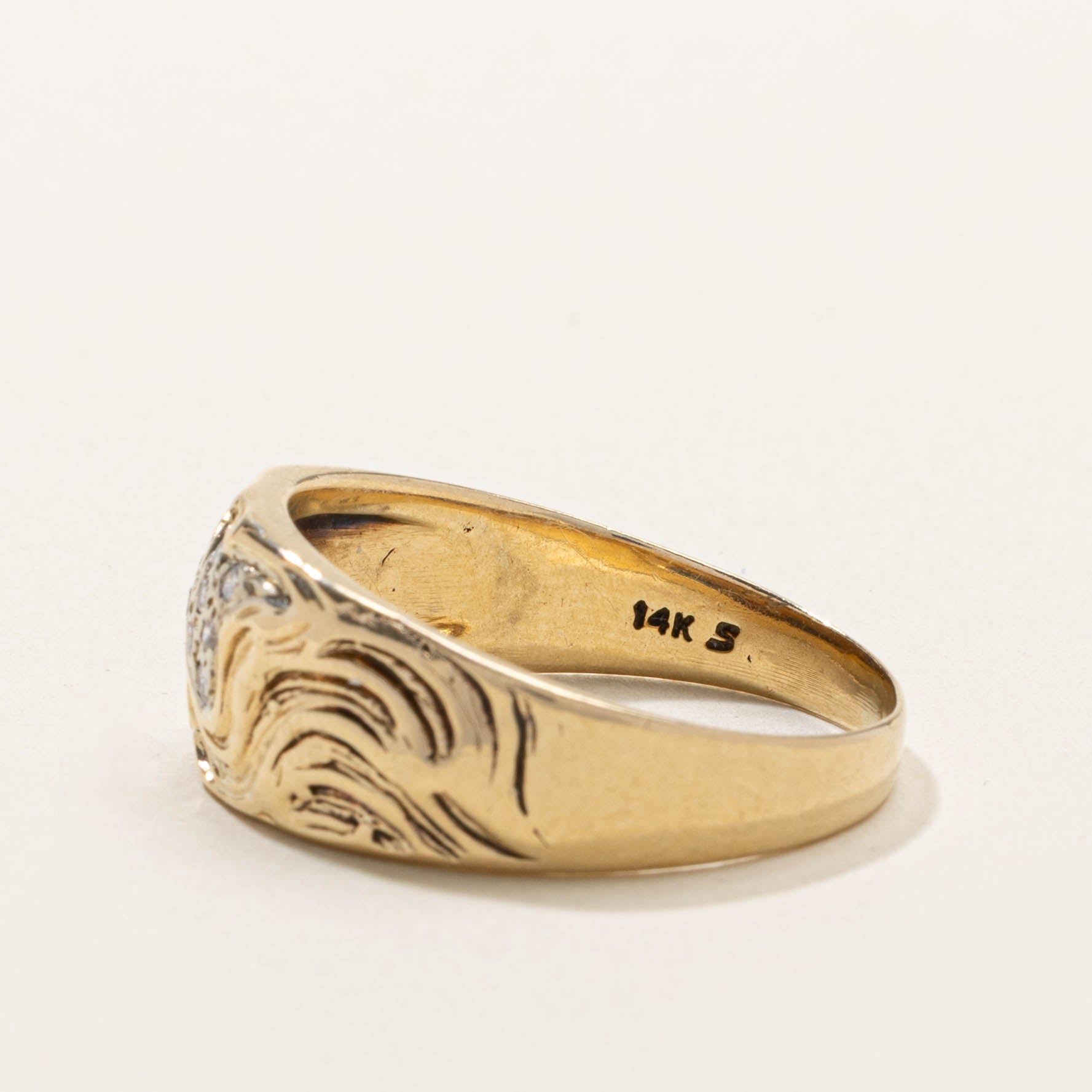 14k Diamond Cluster Abstract Textured Ring | SZ 12.25