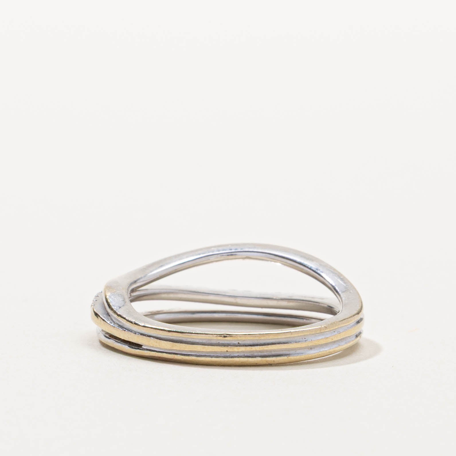 18k Semi-Eternity Diamond Faux Interlocking Ring | SZ 7.75
