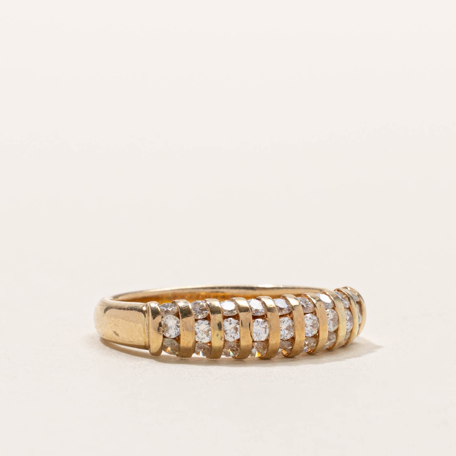 14k Multi Column Channel Set Diamond Ring | SZ 5