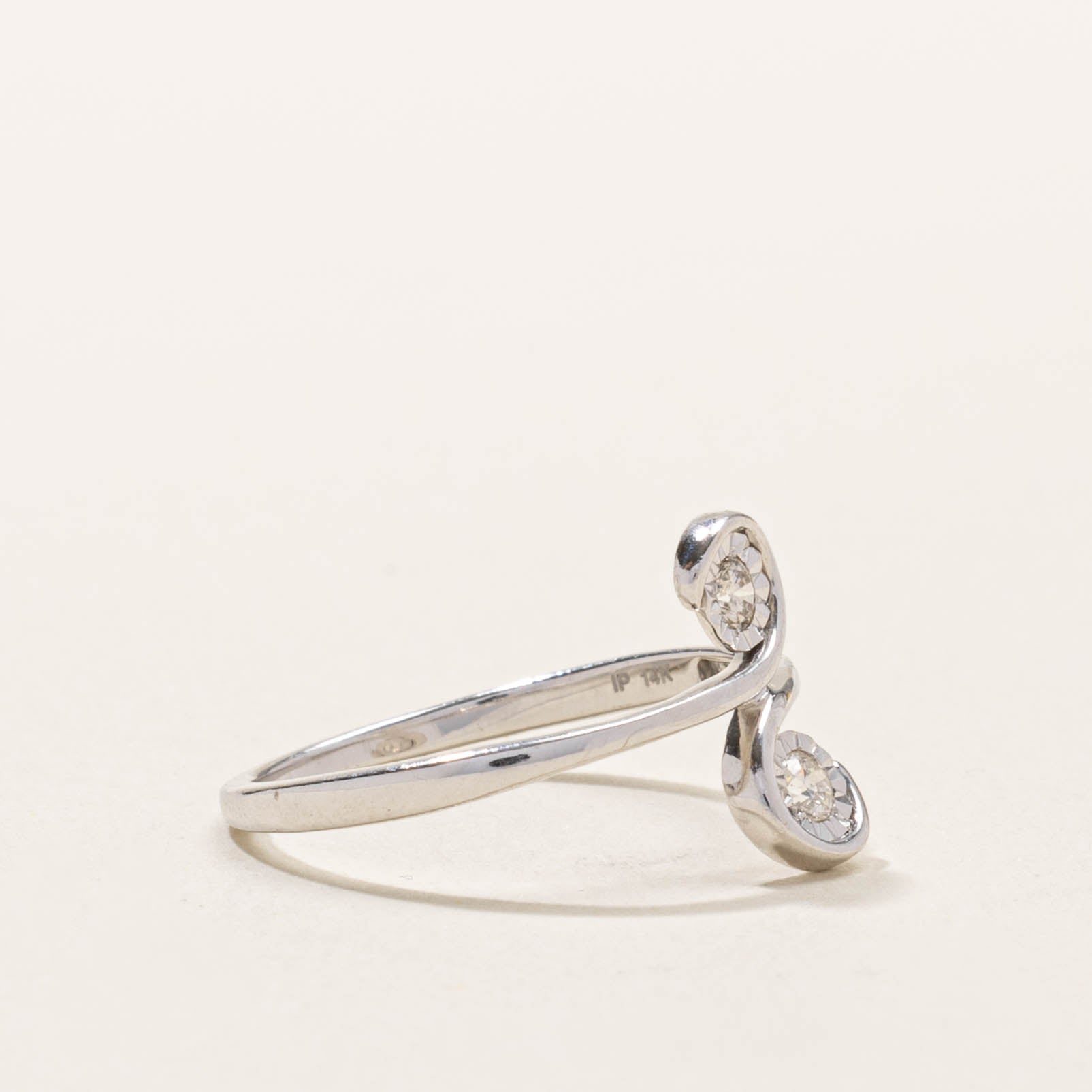 14k Illusion Set Diamond Swirl Bypass Ring | SZ 6.5