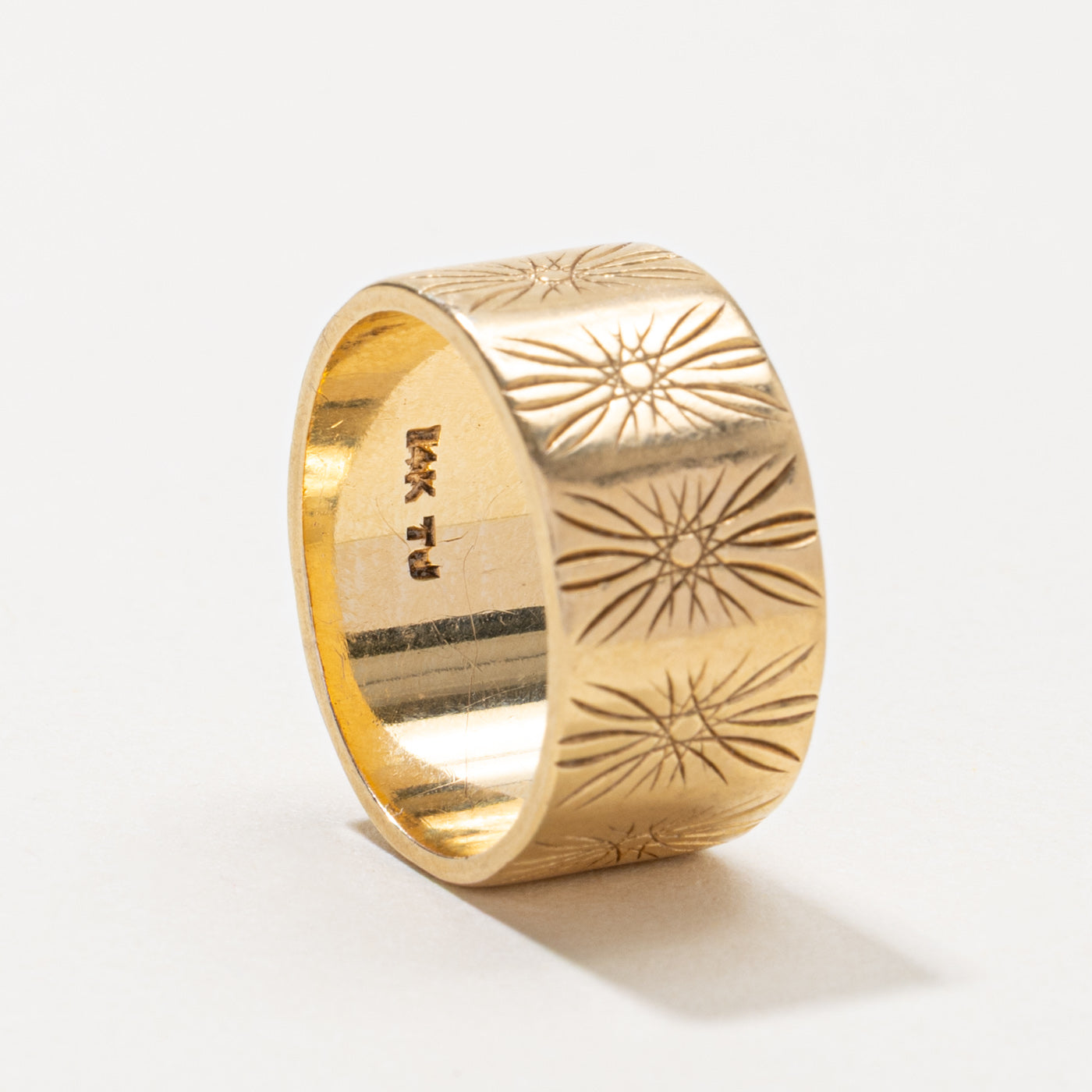 14k Yellow Gold Engraved Cigar Band | 9.75mm | SZ 6.75